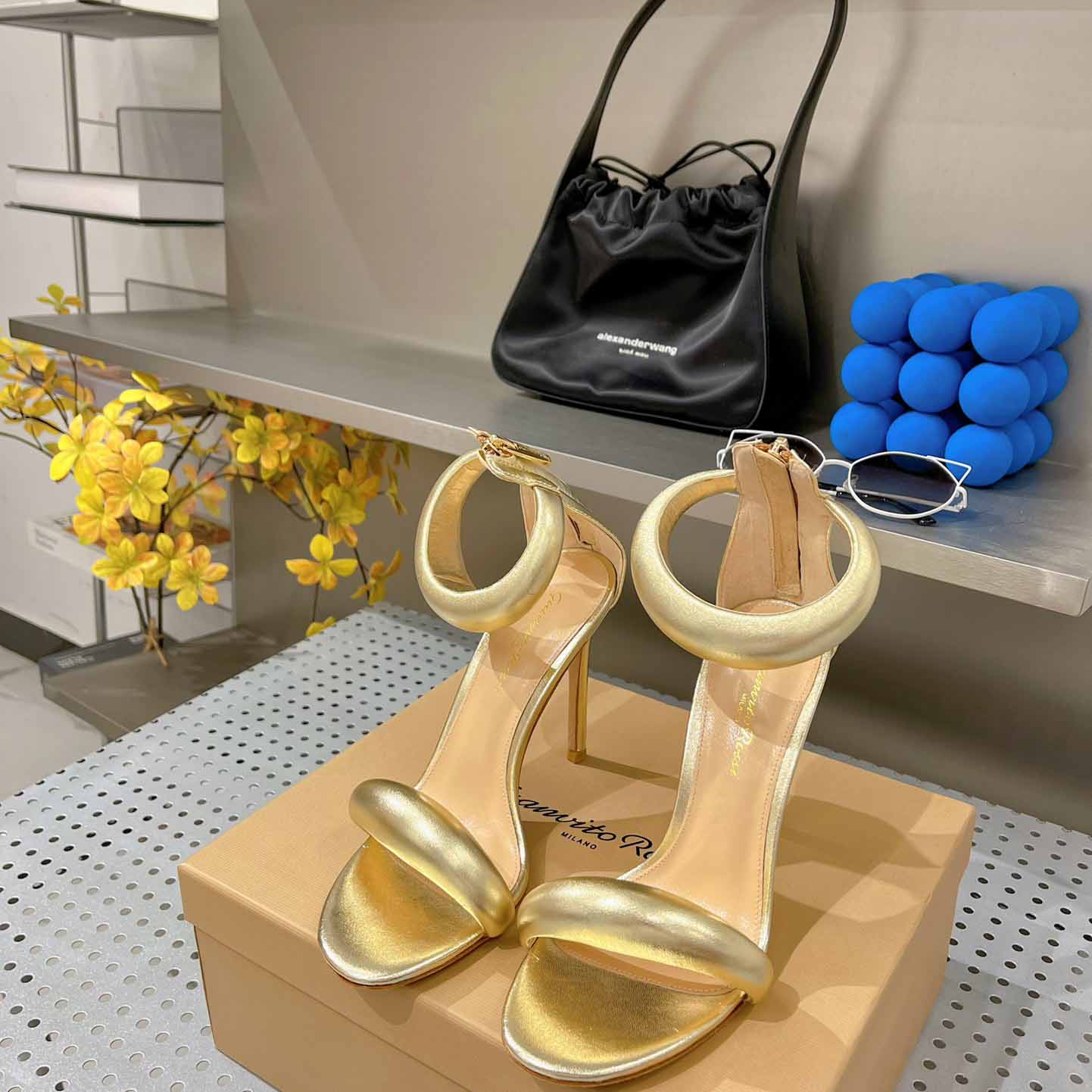 Gianvito Rossi Leather Bijoux Sandals - DopestKickz