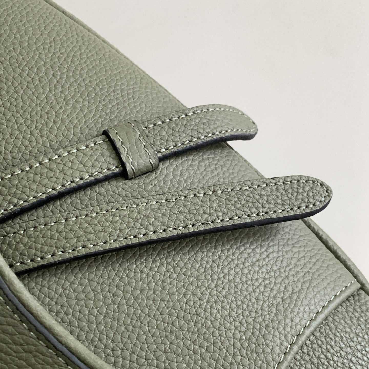 Dior Saddle Bag - DopestKickz