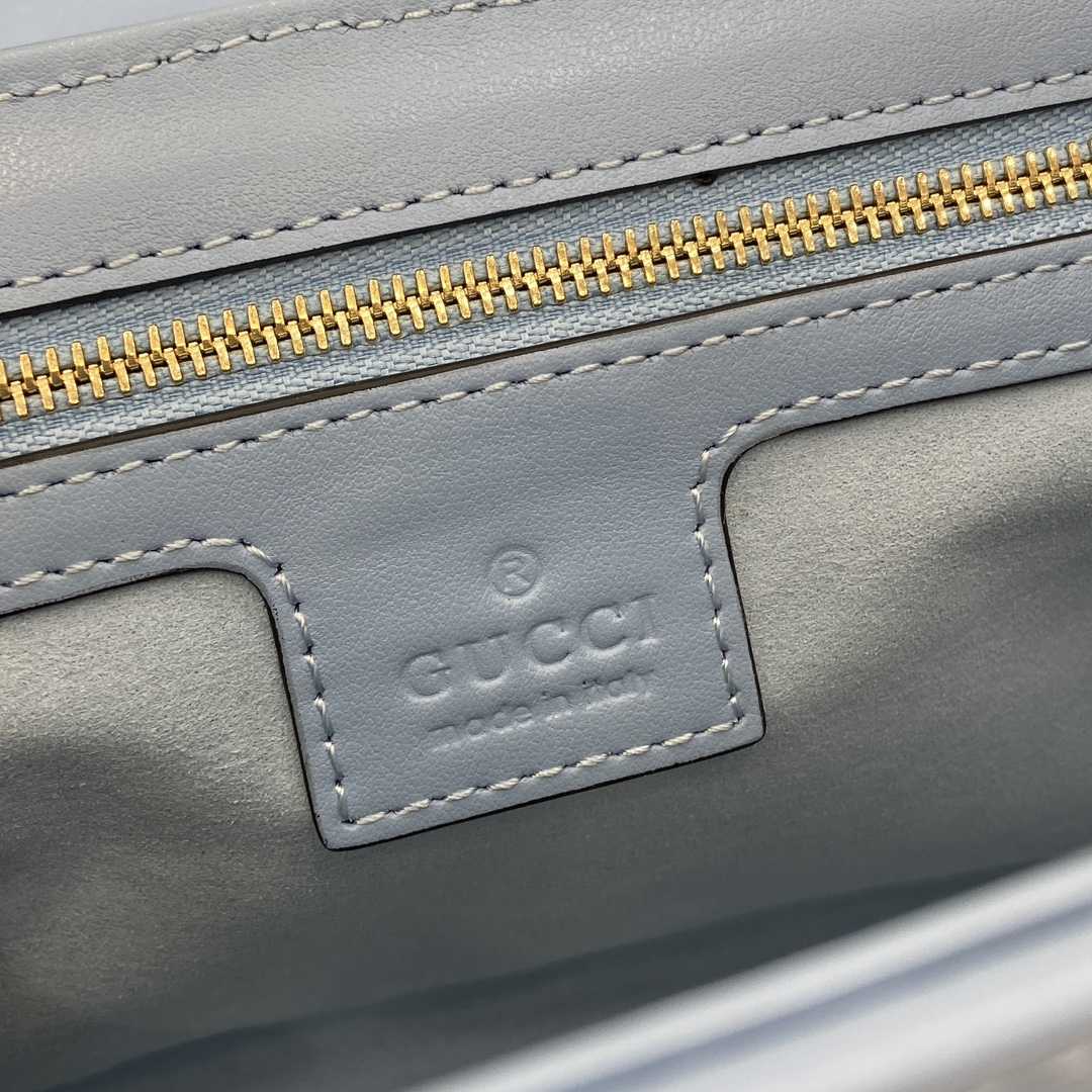 Gucci GG Marmont Small Shoulder Bag - DopestKickz