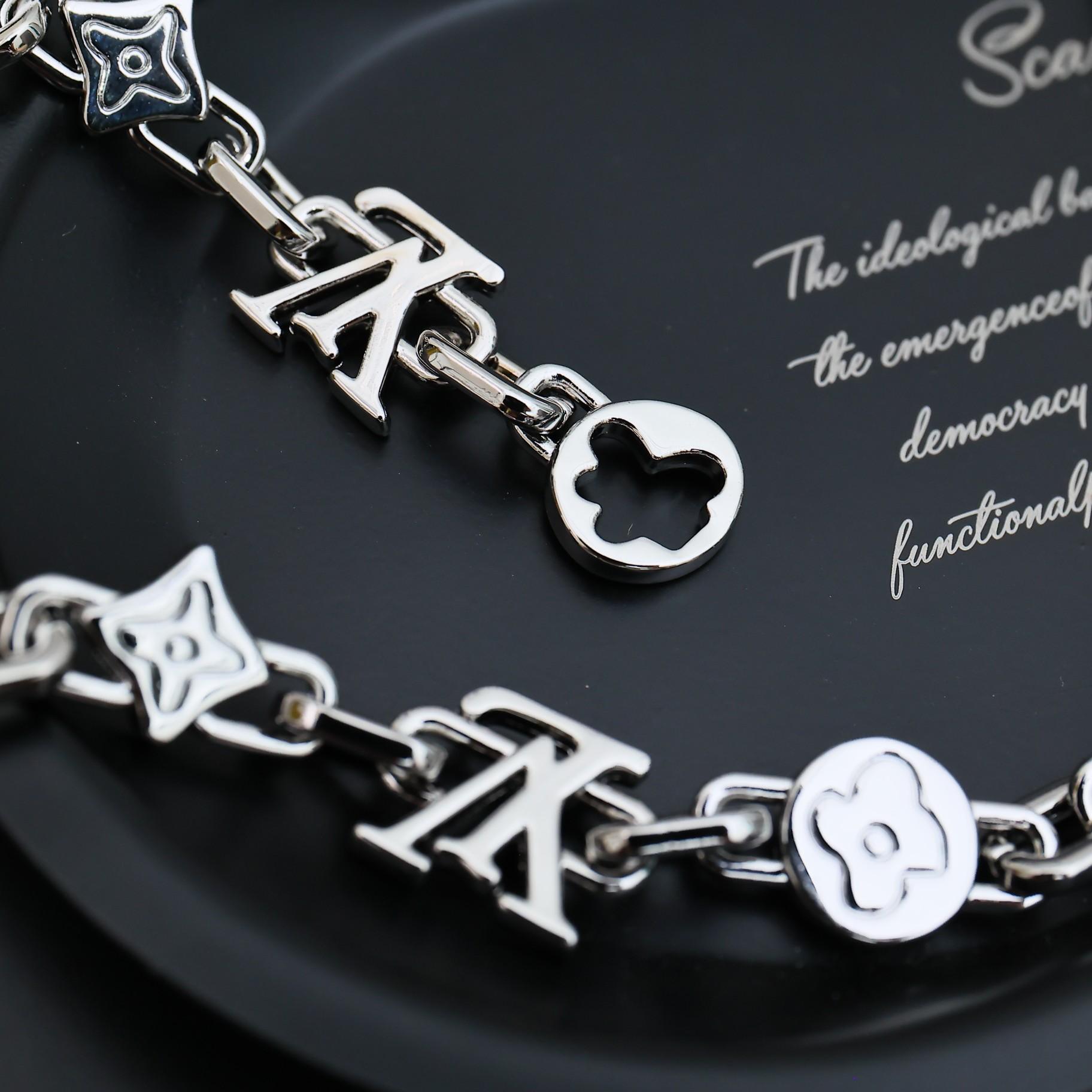 Louis Vuitton Monogram Craggy Necklace   M01880 - DopestKickz