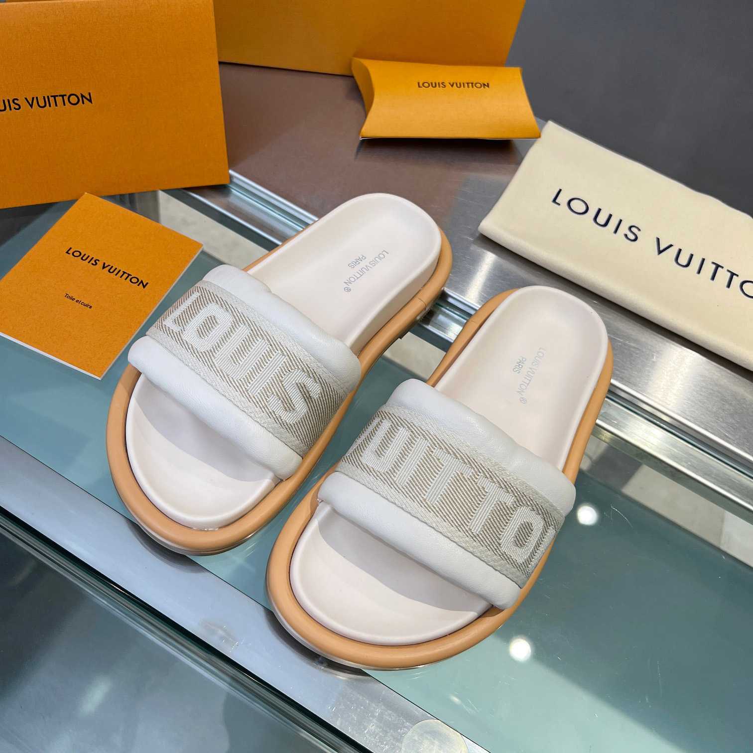 Louis Vuitton LV Bliss Comfort Mule   1ACTIR - DopestKickz