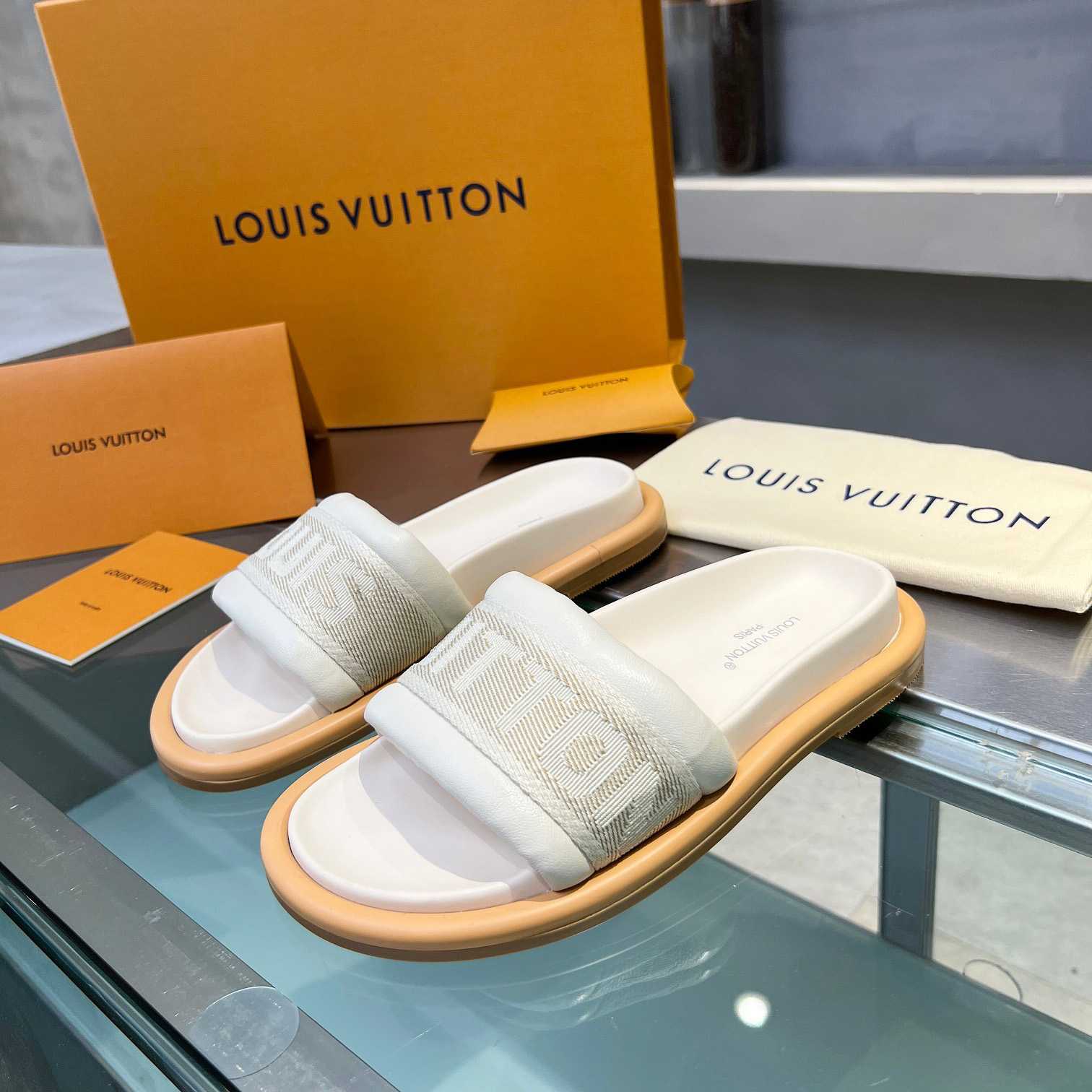 Louis Vuitton LV Bliss Comfort Mule   1ACTIR - DopestKickz