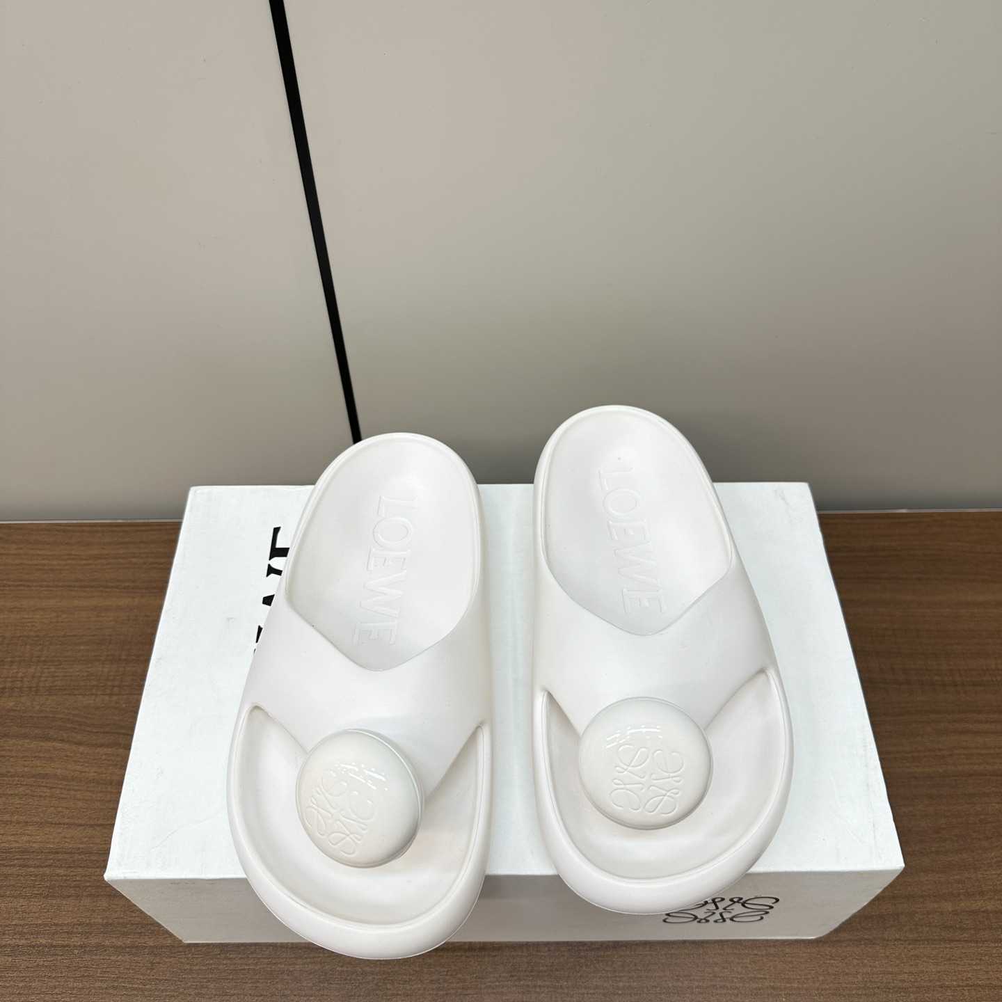 Loewe Paula's Ibiza Bubble Rubber Thong Sandals - DopestKickz