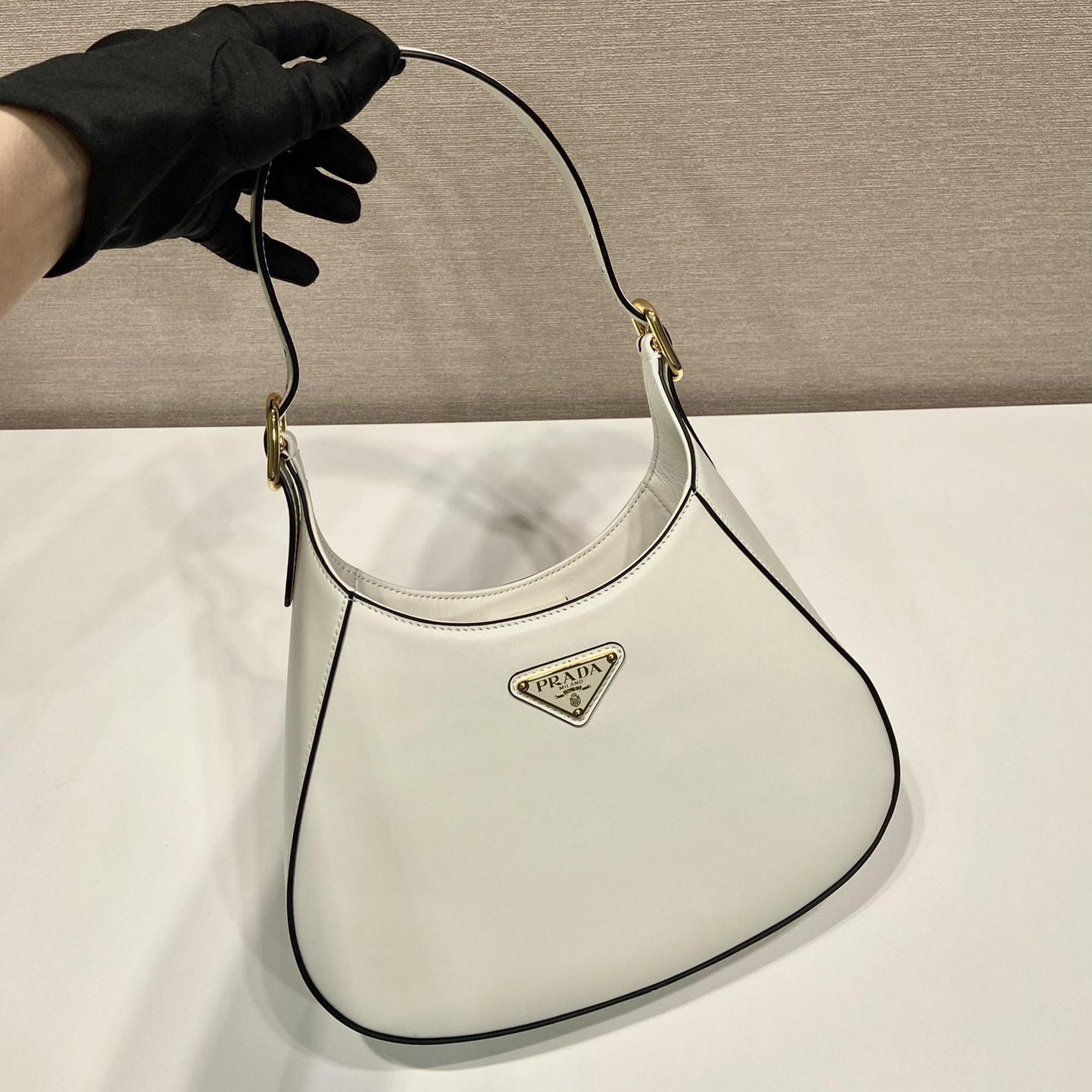 Prada Leather Shoulder Bag（27x19x5cm） - DopestKickz