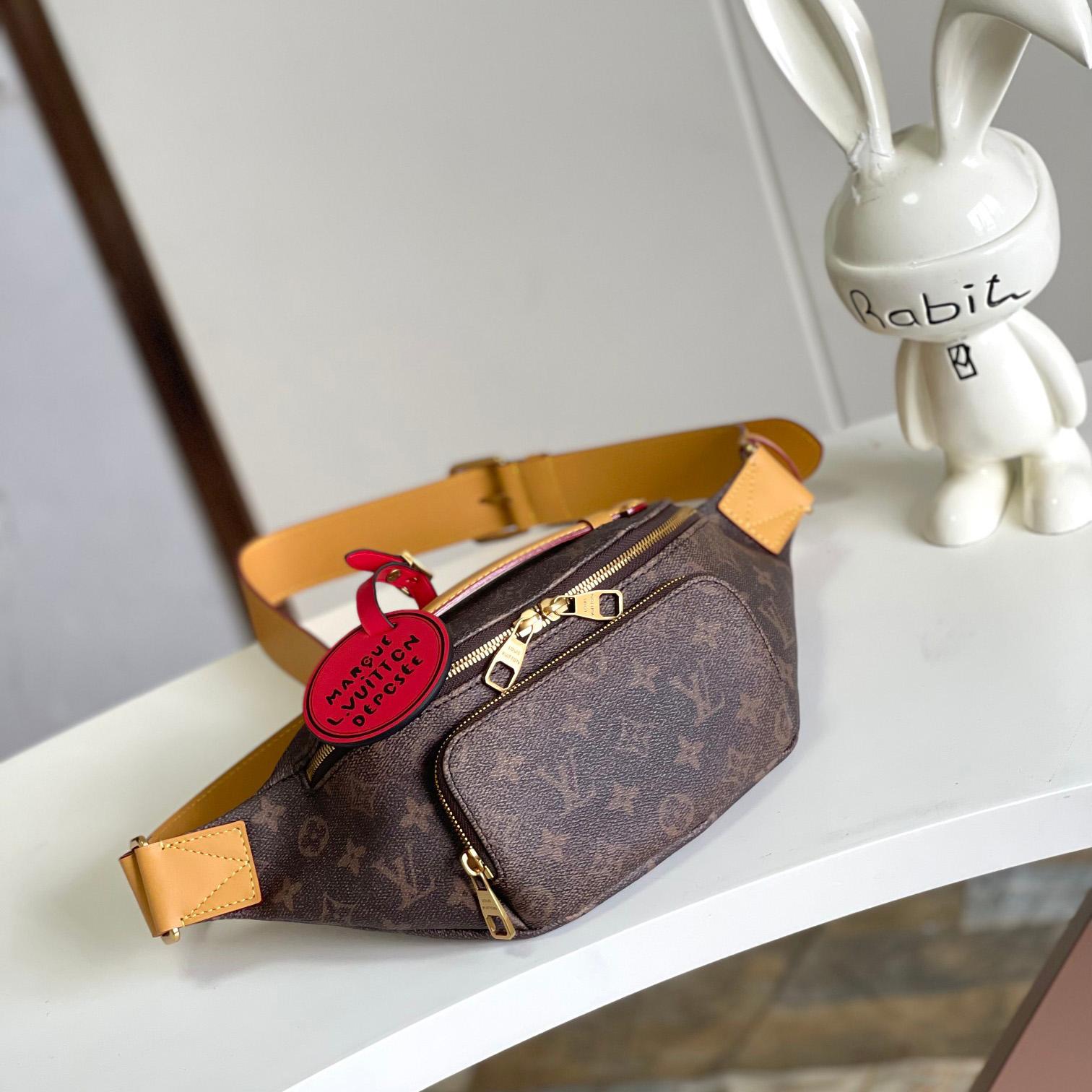 Louis Vuitton Rush Bumbag  M11539 - DopestKickz