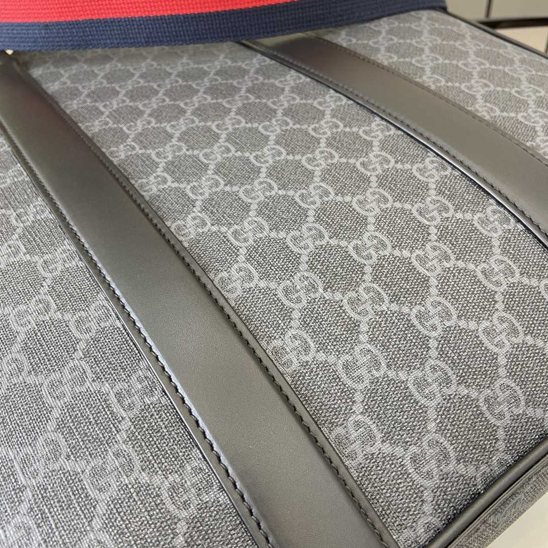 Gucci Medium GG Tote  - DopestKickz