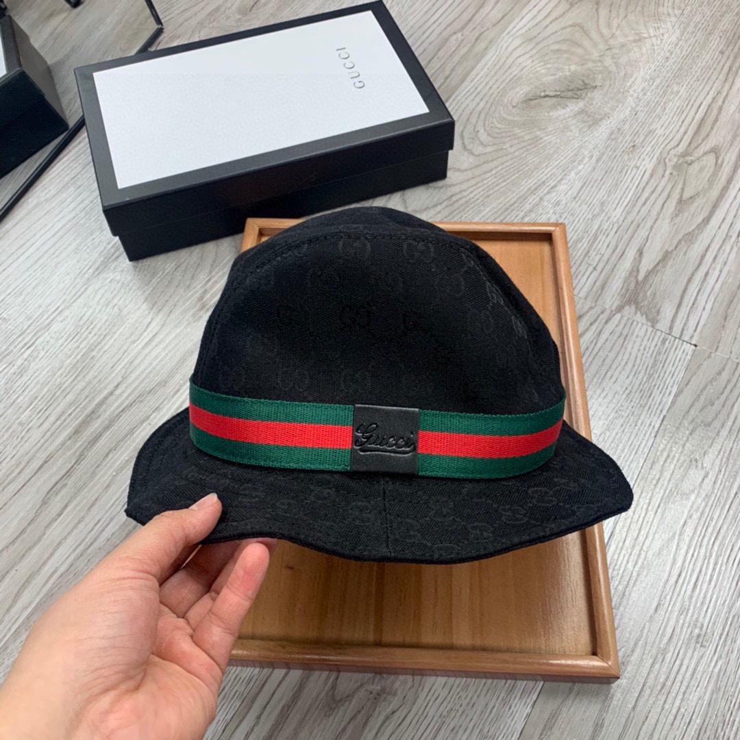 Gucci GG Bucket Hat - DopestKickz