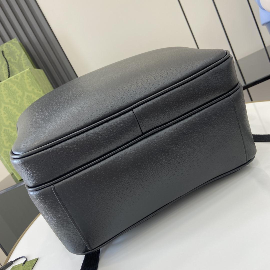 Gucci Medium GG Backpack With Tag - DopestKickz