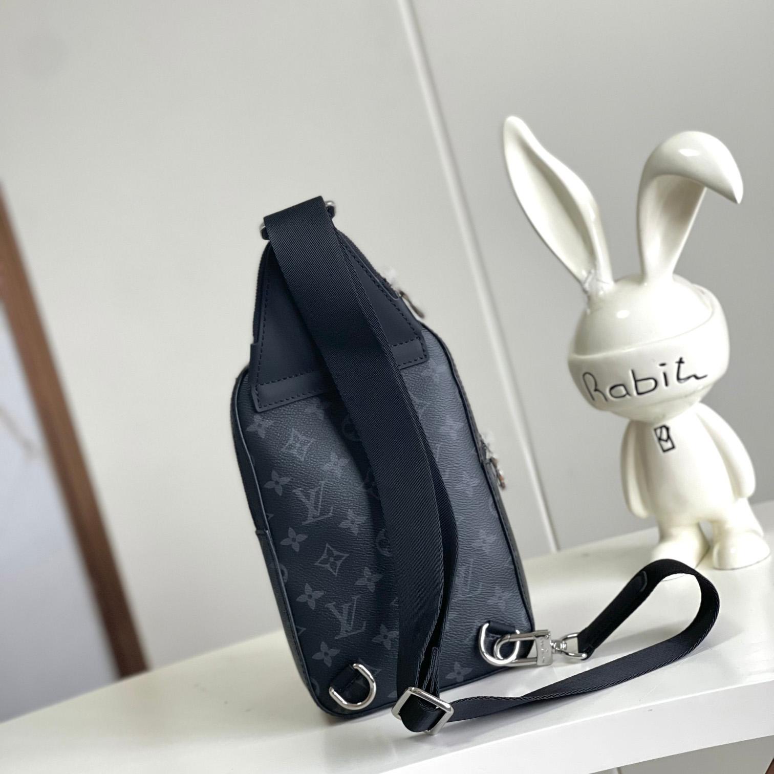 Louis Vuitton Avenue Slingbag PM   M47137 - DopestKickz