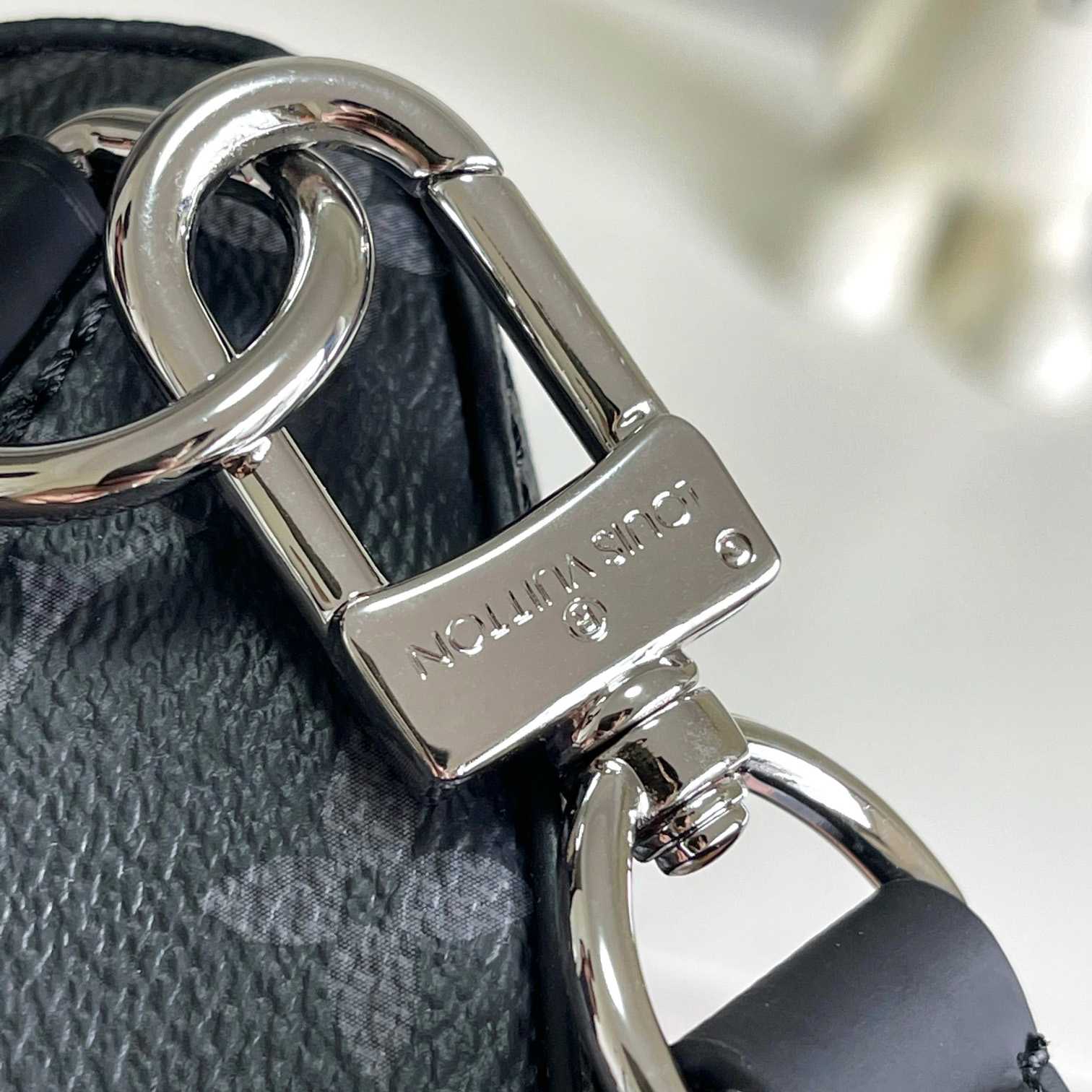 Louis Vuitton Avenue Slingbag PM   M47137 - DopestKickz