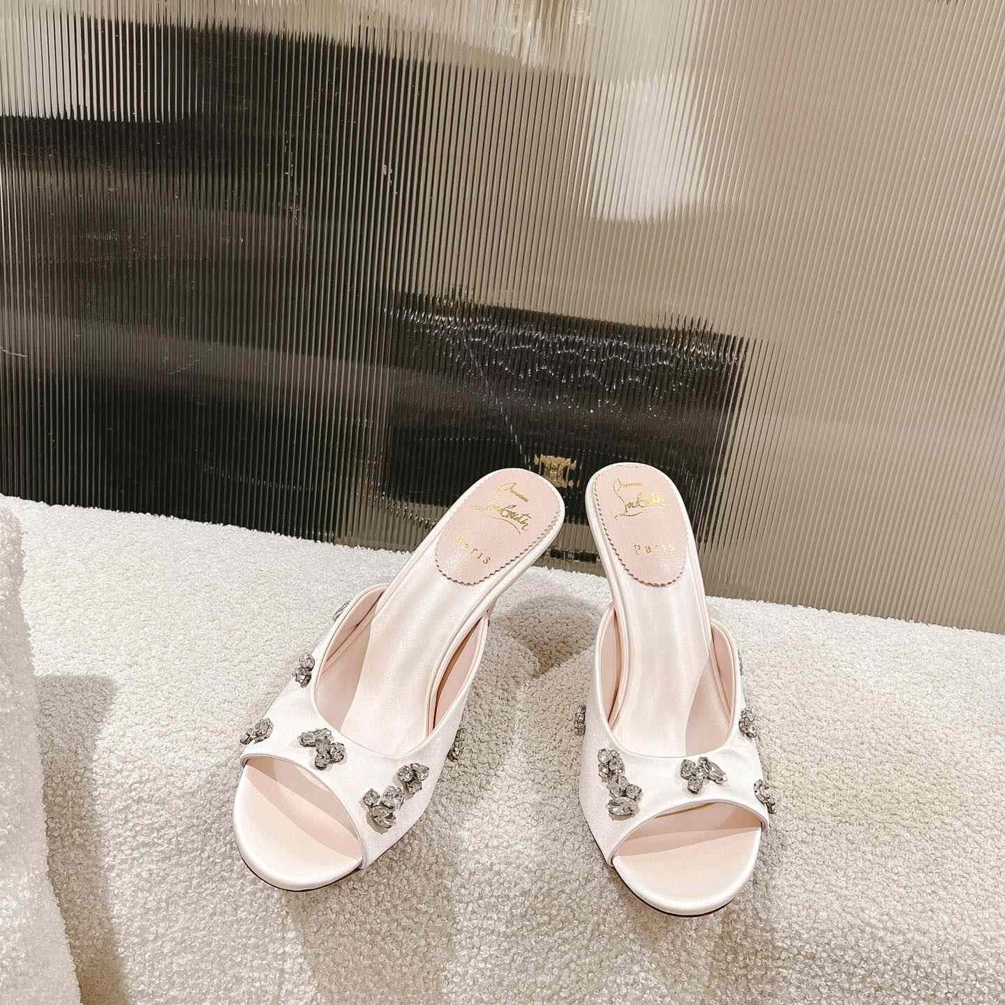 Christian Louboutin Degraqueen 85mm Satin Mules - DopestKickz