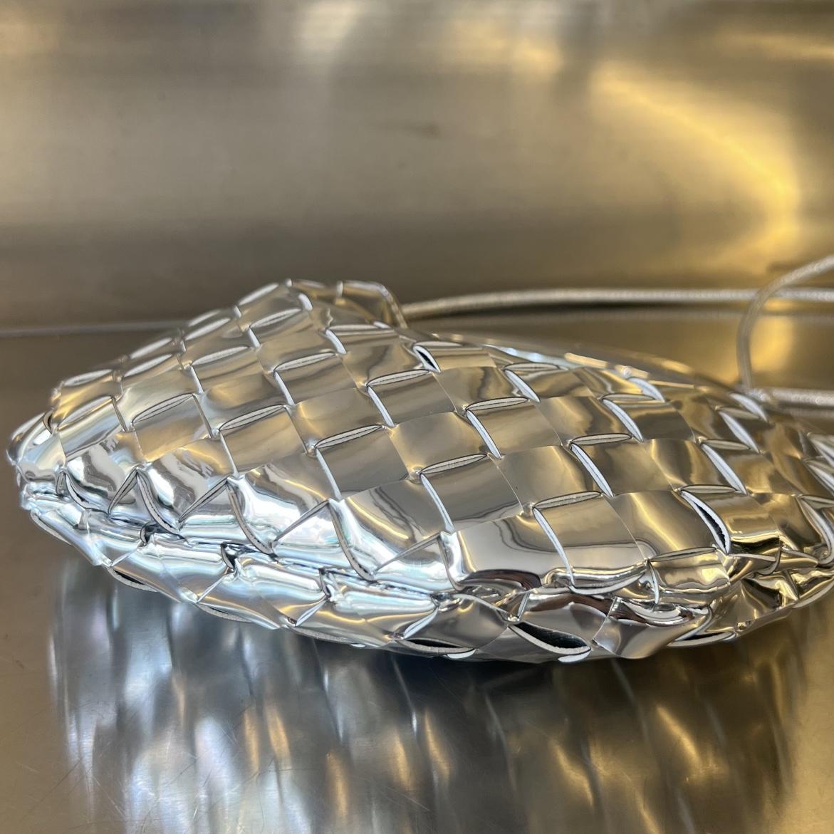 Bottega Veneta Silver Sardine Bag  (20*12*2.5cm) - DopestKickz