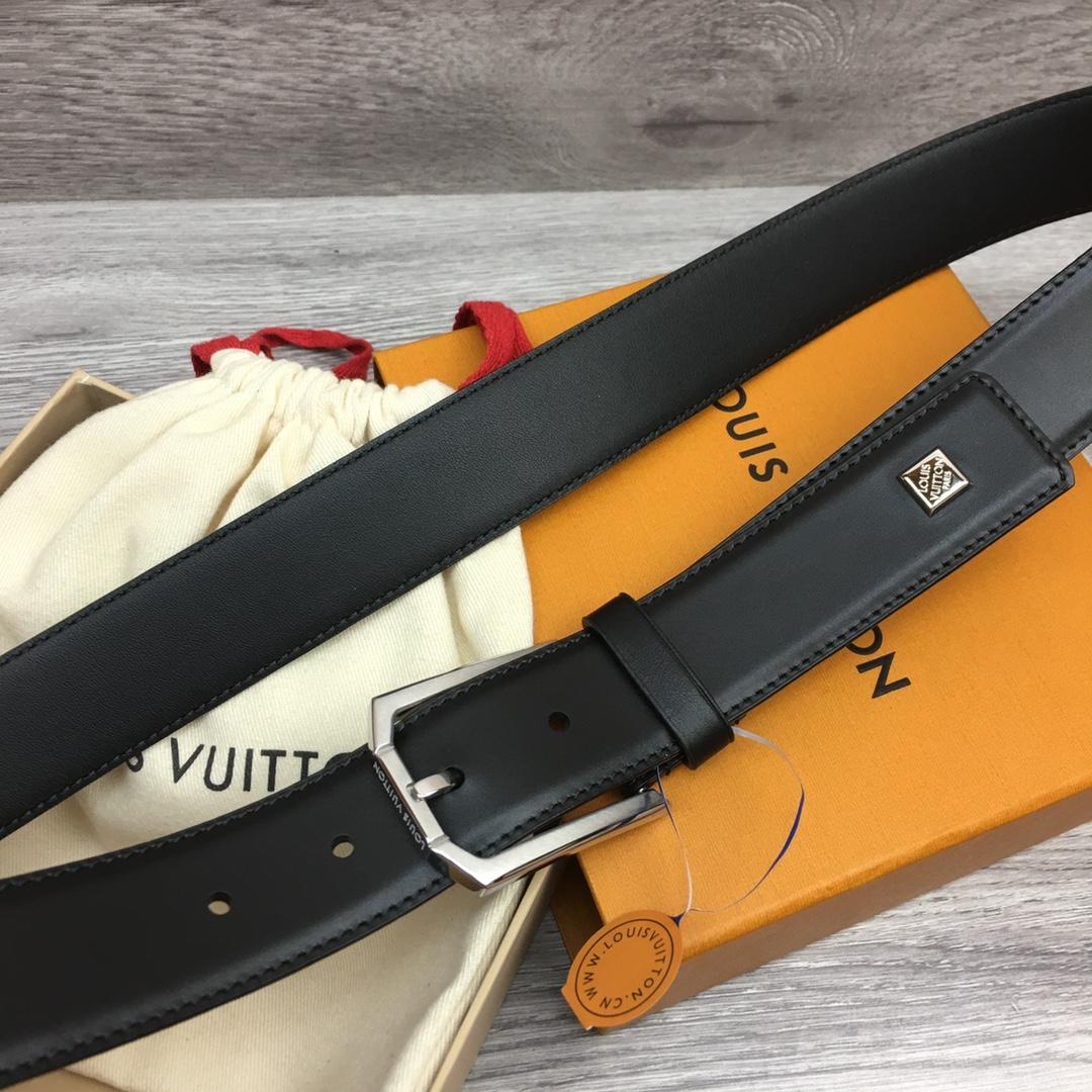 Louis Vuitton 35mm Leather Belt - DopestKickz