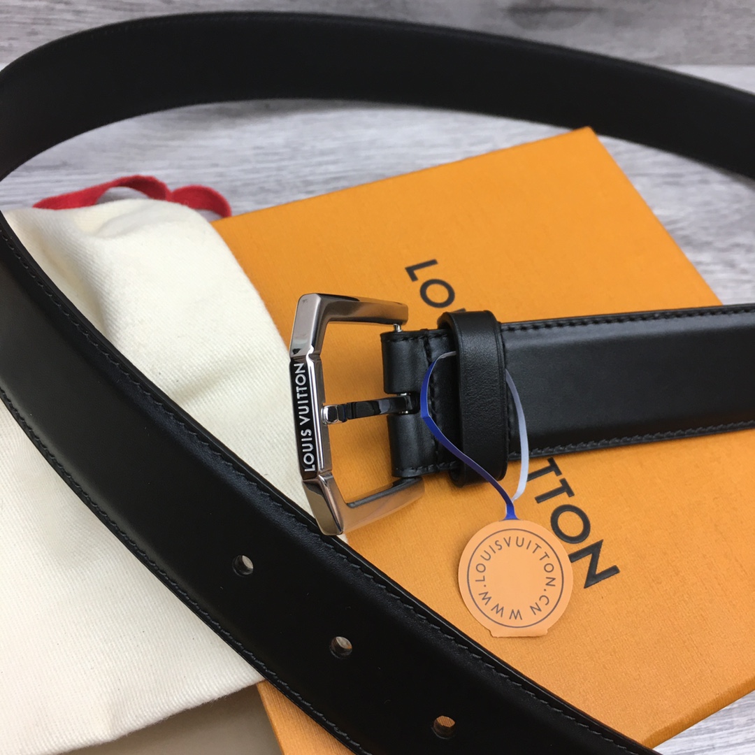 Louis Vuitton 35mm Leather Belt - DopestKickz