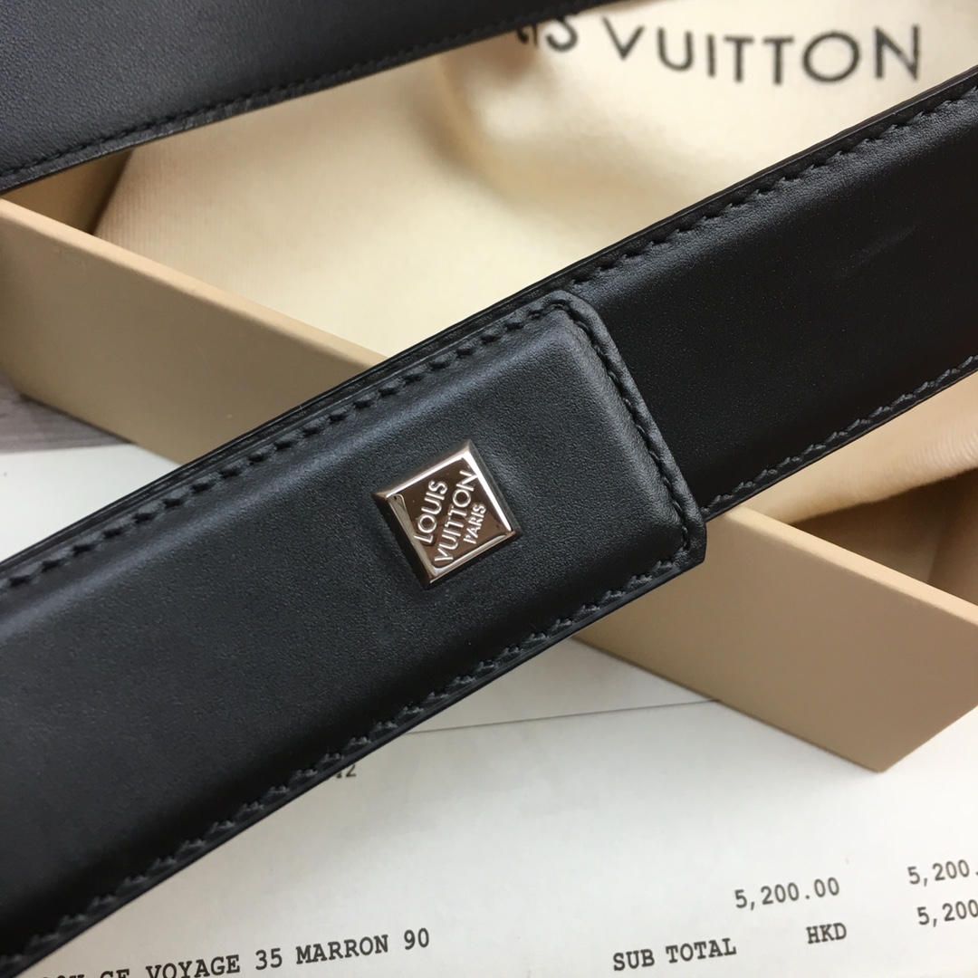 Louis Vuitton 35mm Leather Belt - DopestKickz