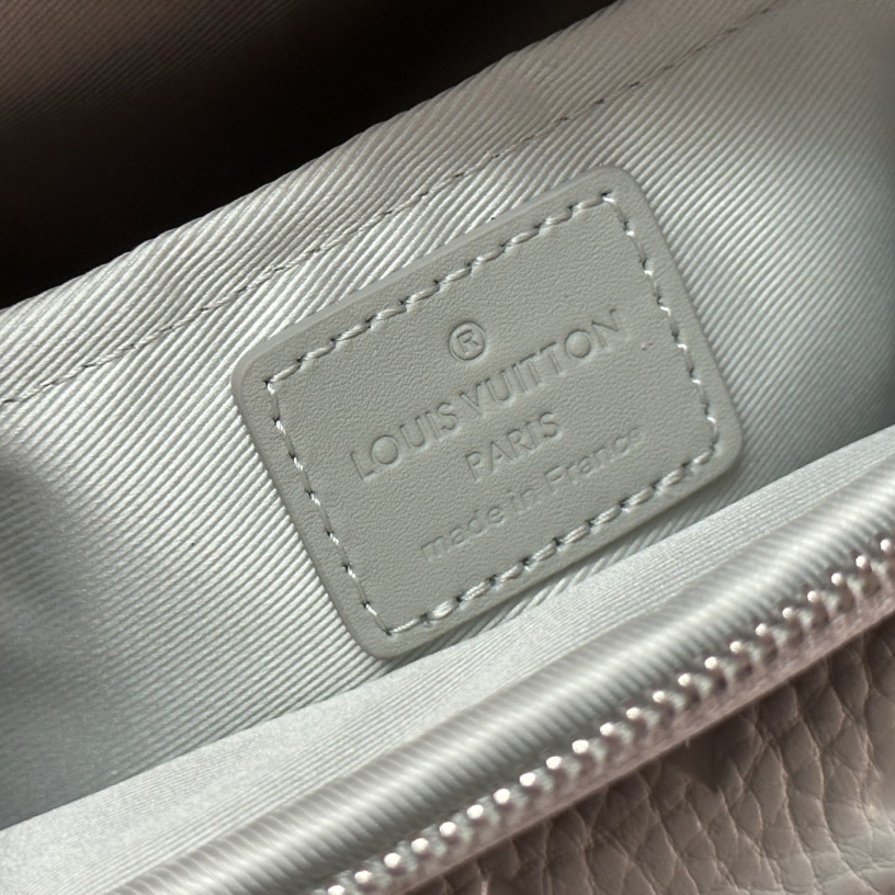 Louis Vuitton S-Lock Messenger  M23152 - DopestKickz