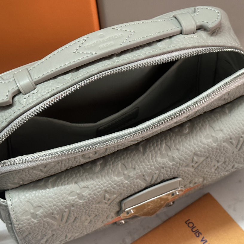 Louis Vuitton S-Lock Messenger  M23152 - DopestKickz