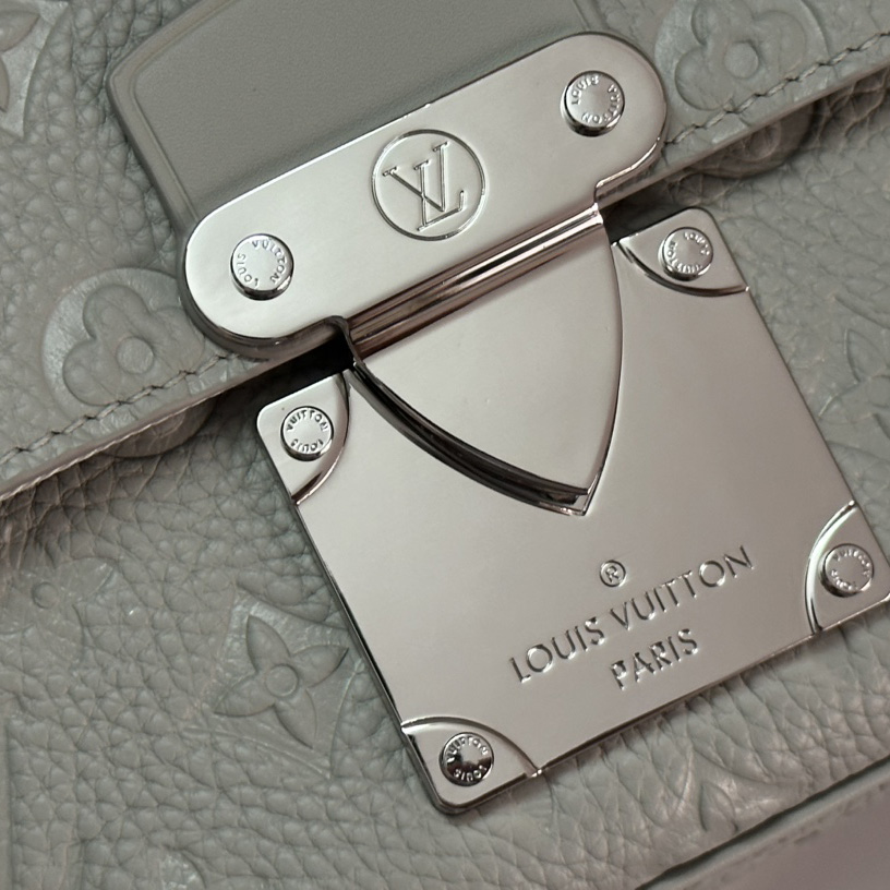 Louis Vuitton S-Lock Messenger  M23152 - DopestKickz