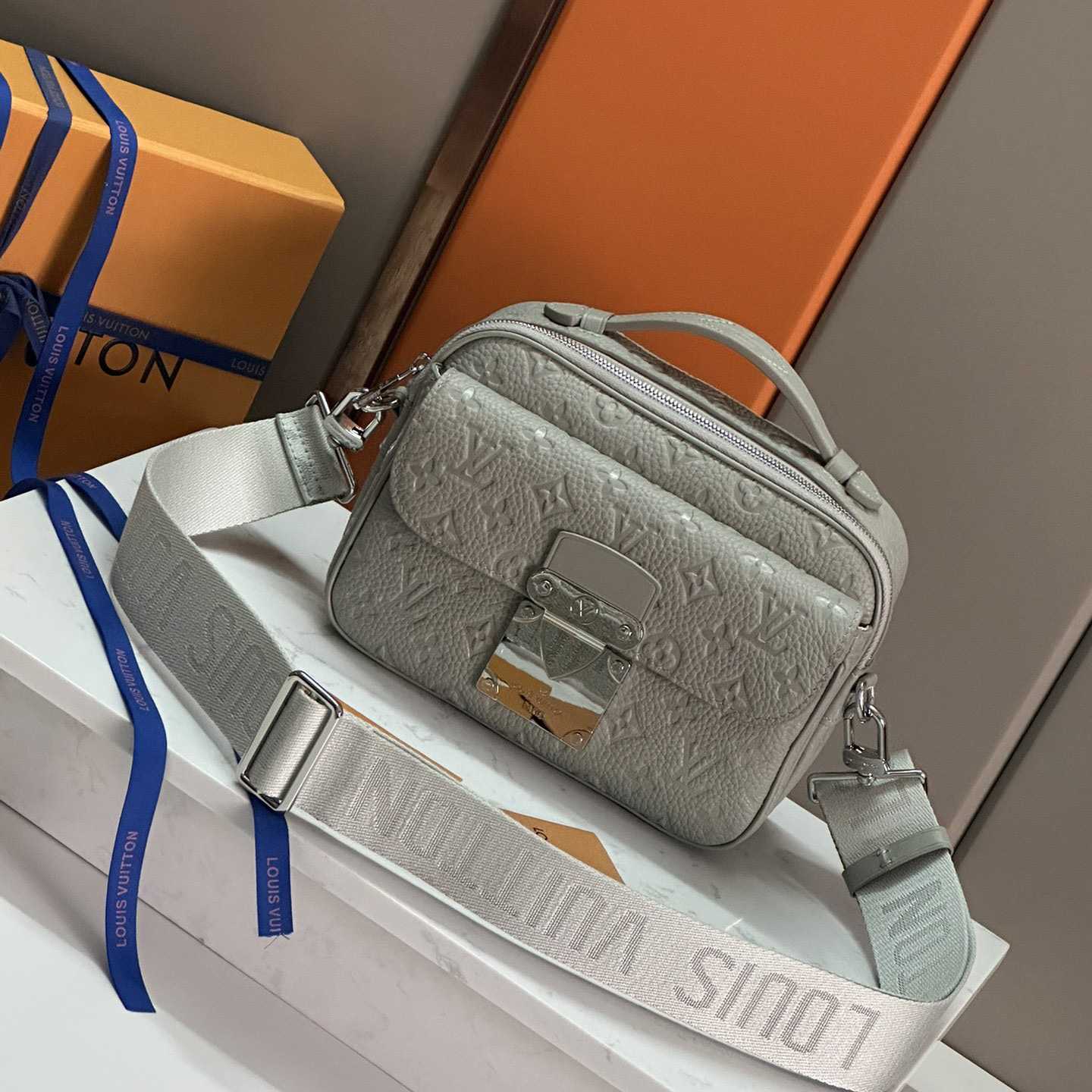 Louis Vuitton S-Lock Messenger  M23152 - DopestKickz