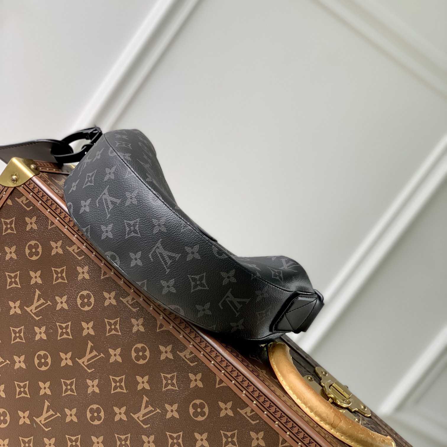 Louis Vuitton Hamac Bag PM   M47158 - DopestKickz
