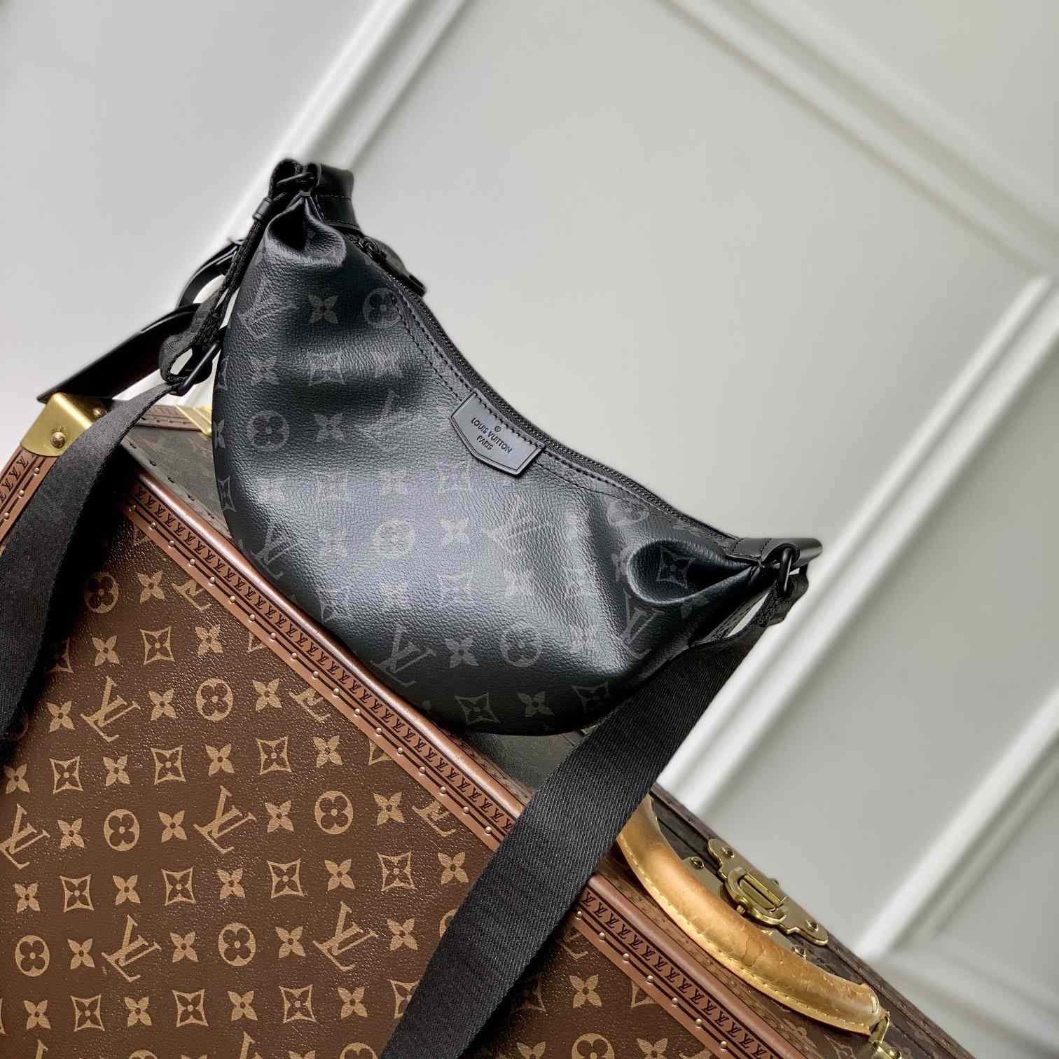 Louis Vuitton Hamac Bag PM   M47158 - DopestKickz