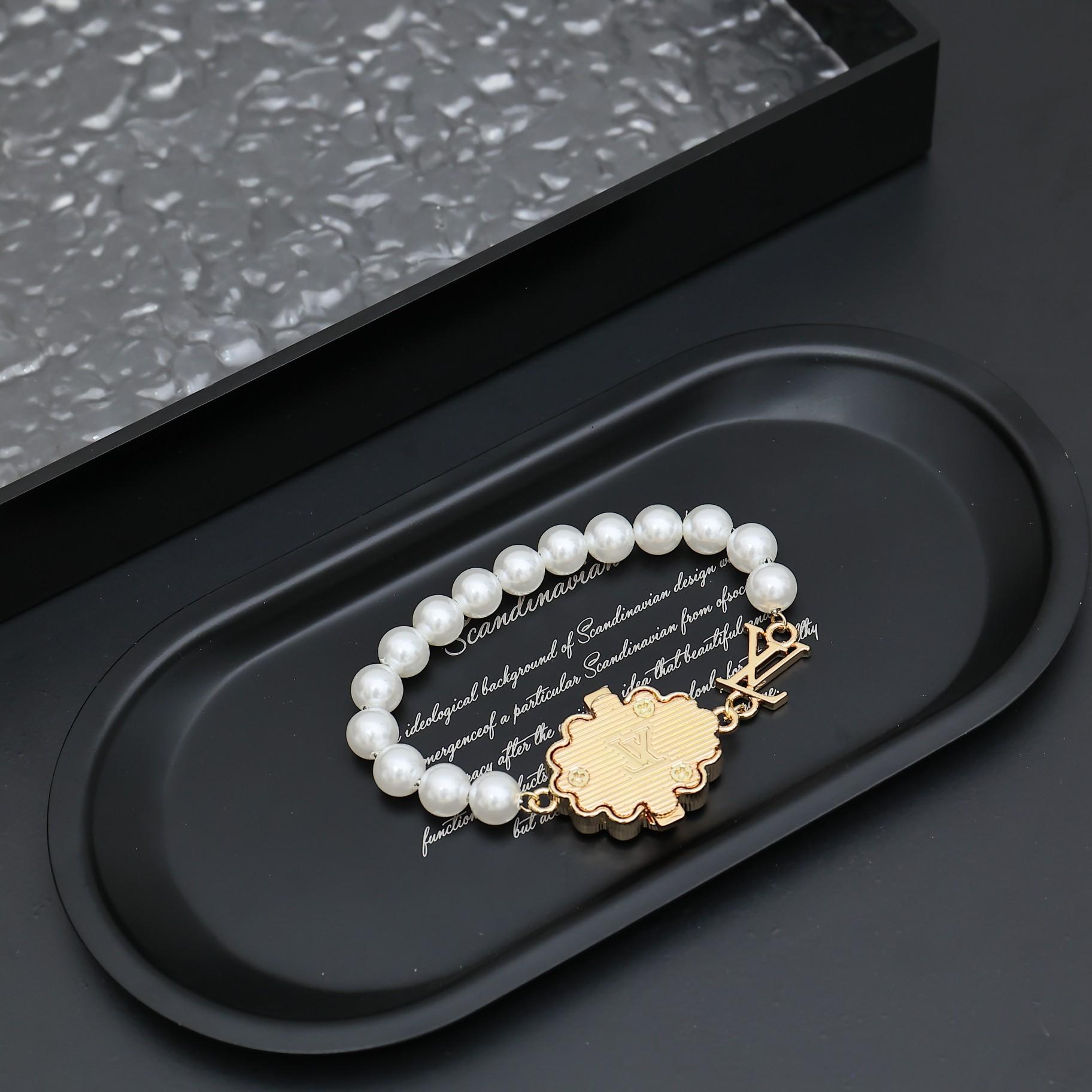 Louis Vuitton LV Dynasty Bracelet   M1497M - DopestKickz