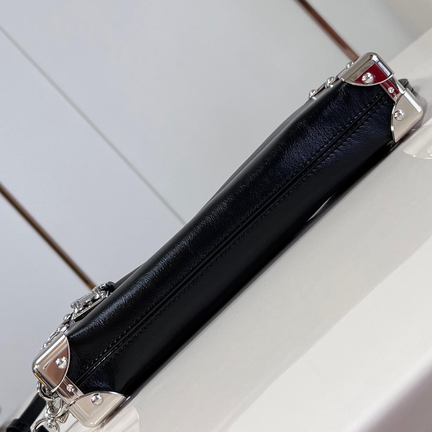 Louis Vuitton Slim Trunk  M25445 - DopestKickz