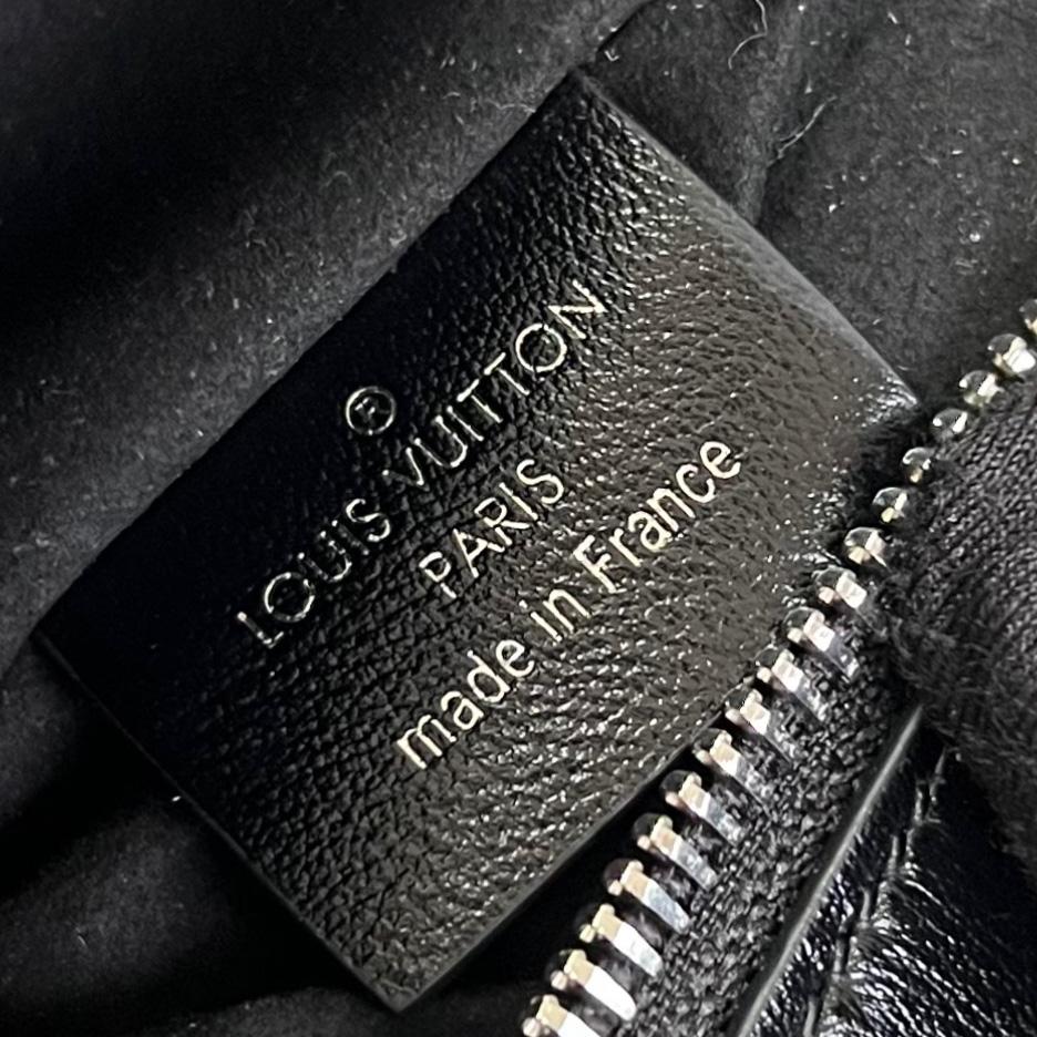 Louis Vuitton Slim Trunk  M25445 - DopestKickz