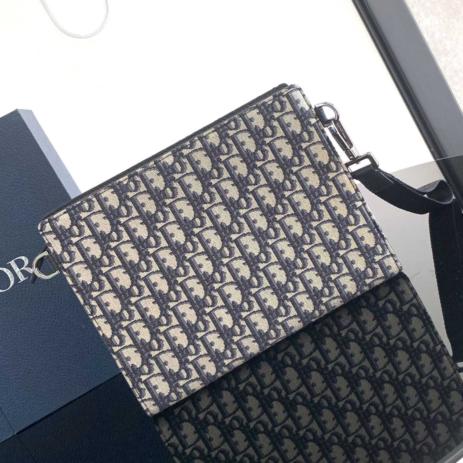 Dior A5 Triangle Pouch - DopestKickz