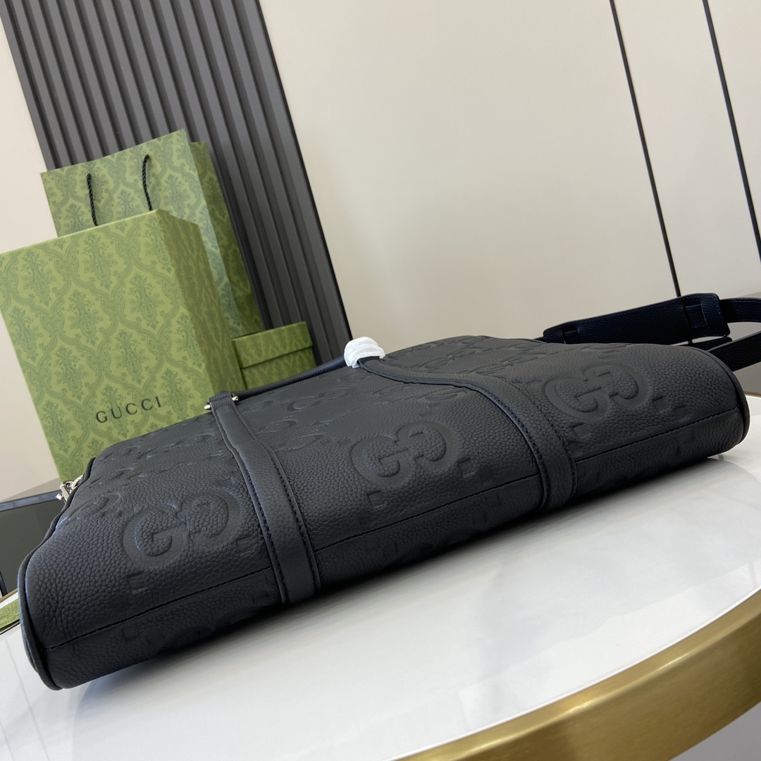 Gucci Jumbo GG Medium Tote Bag - DopestKickz