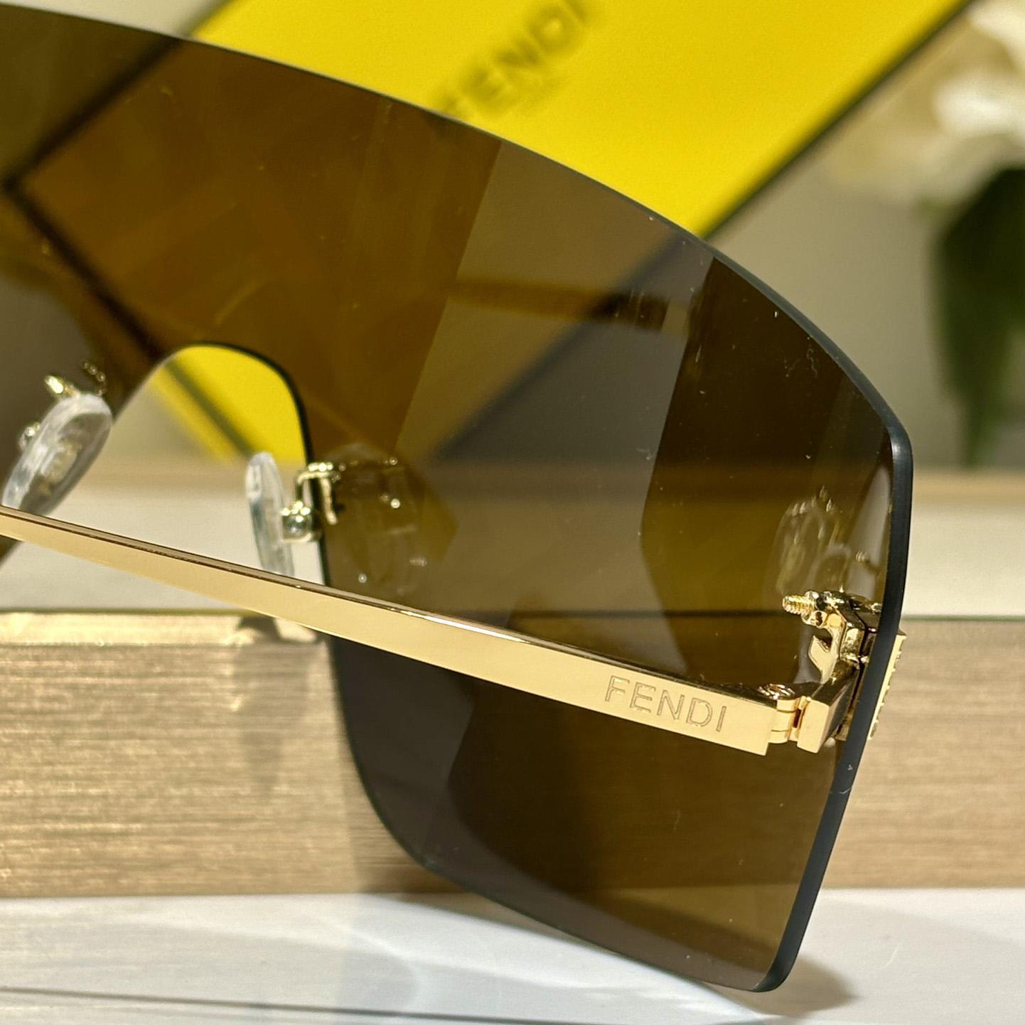 Fendi First Crystal Sunglasses    FE4121U - DopestKickz