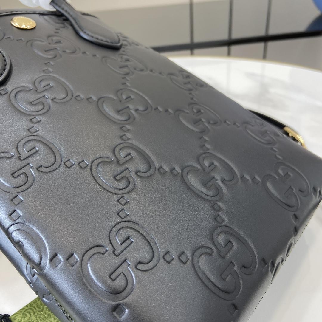 Gucci GG Super Mini Bag With Strap - DopestKickz