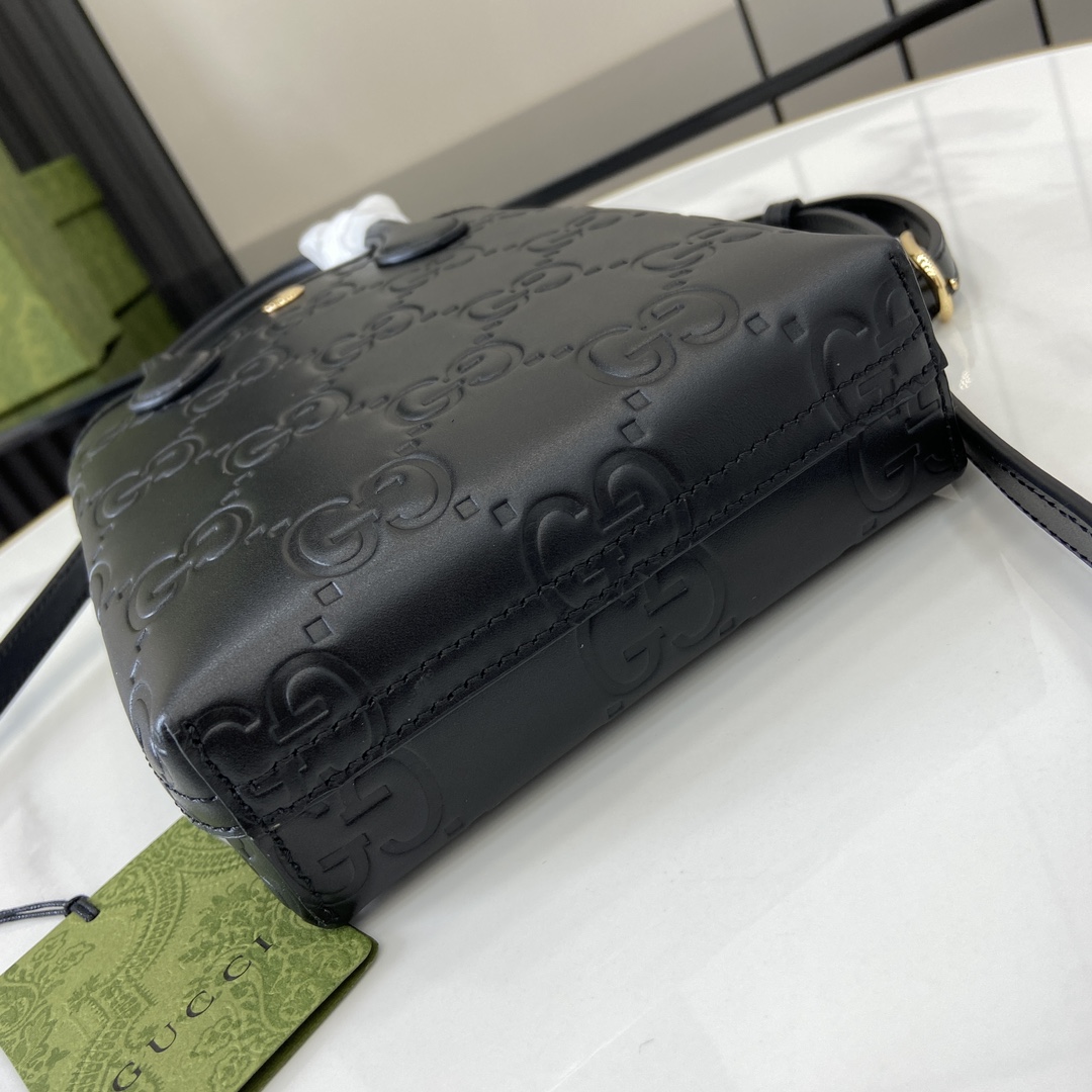 Gucci GG Super Mini Bag With Strap - DopestKickz