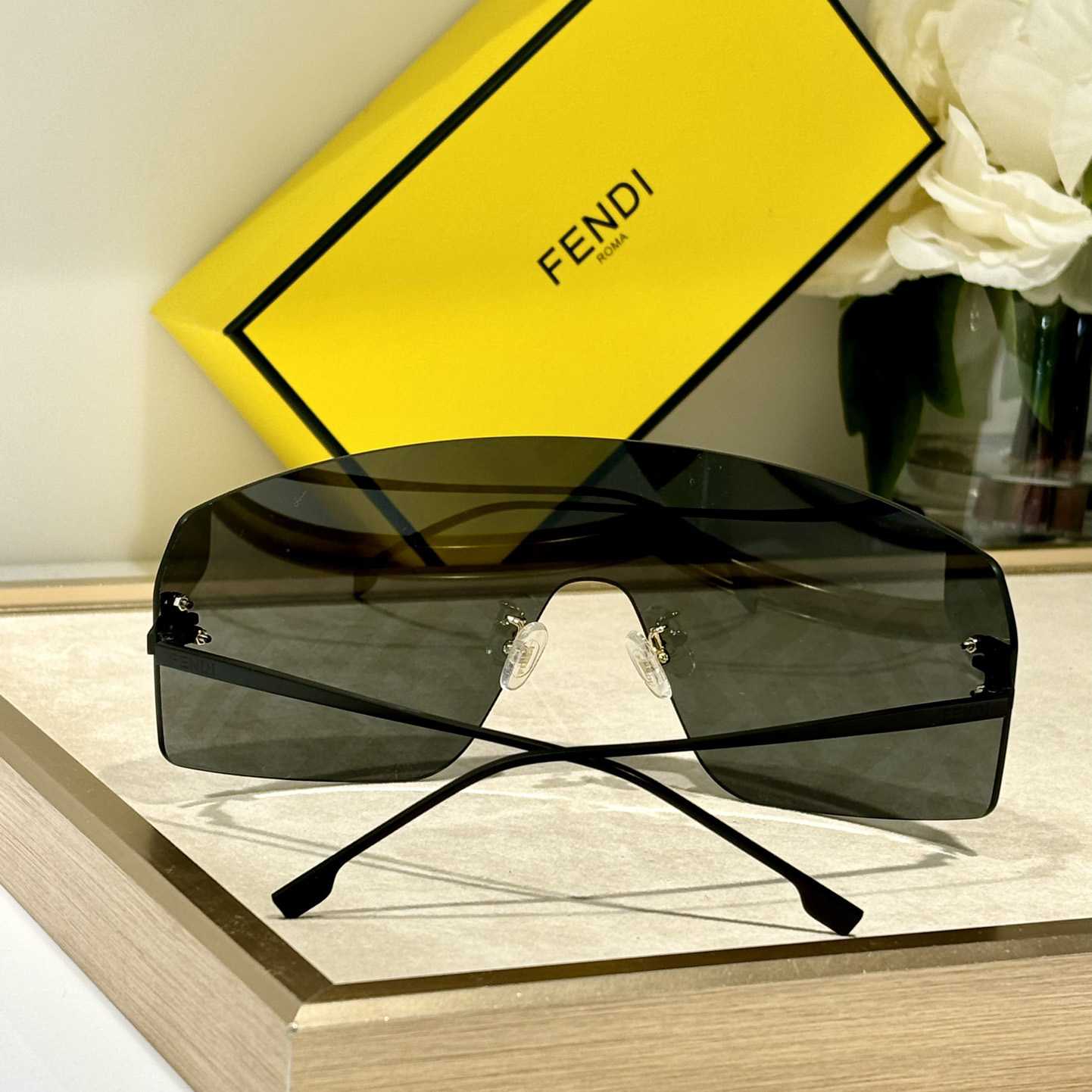 Fendi First Crystal Sunglasses    FE4121U - DopestKickz