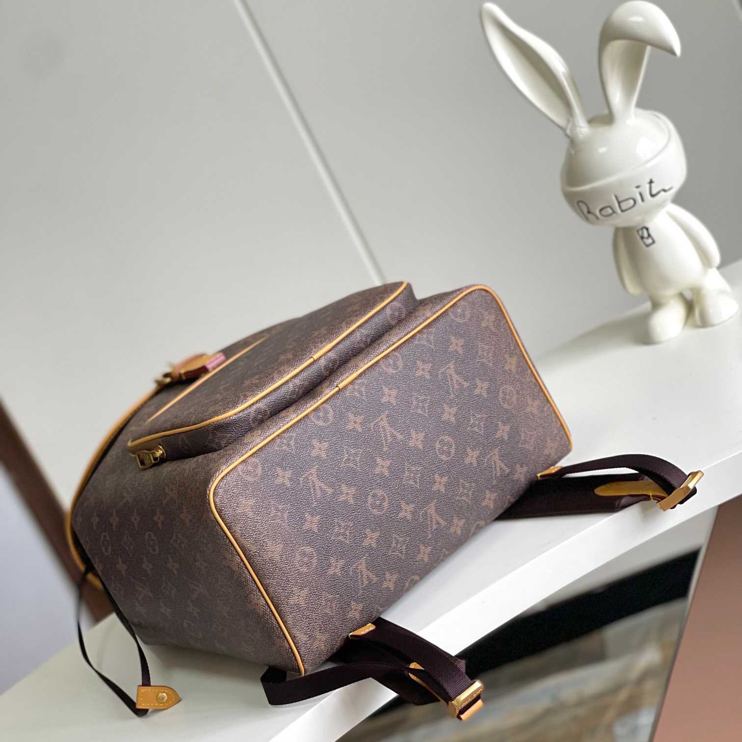 Louis Vuitton Montsouris Backpack   M11540 - DopestKickz