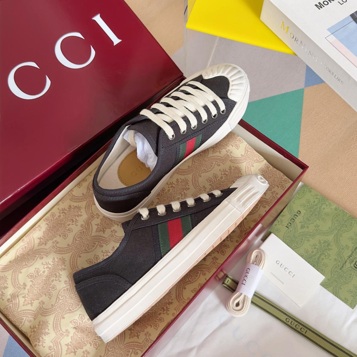 Gucci Sneaker With Web - DopestKickz