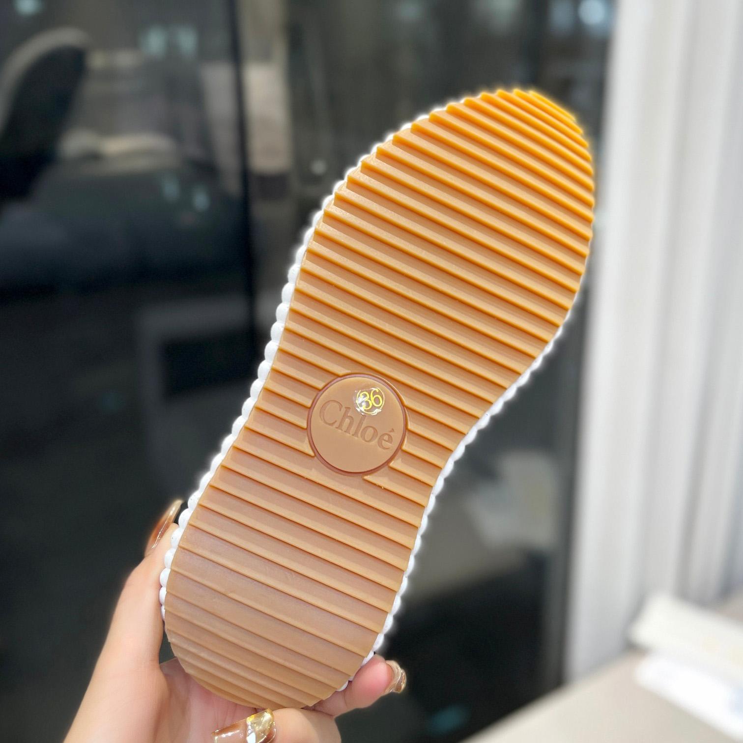 Chloe Nama Sneaker - DopestKickz