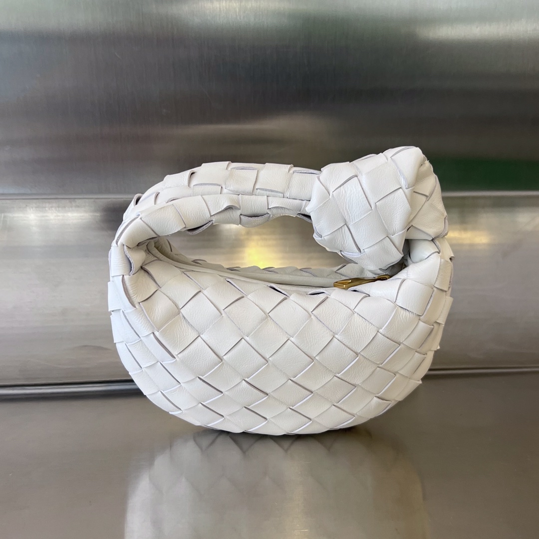 Bottega Veneta Candy Jodie  (16*17*6.5cm) - DopestKickz