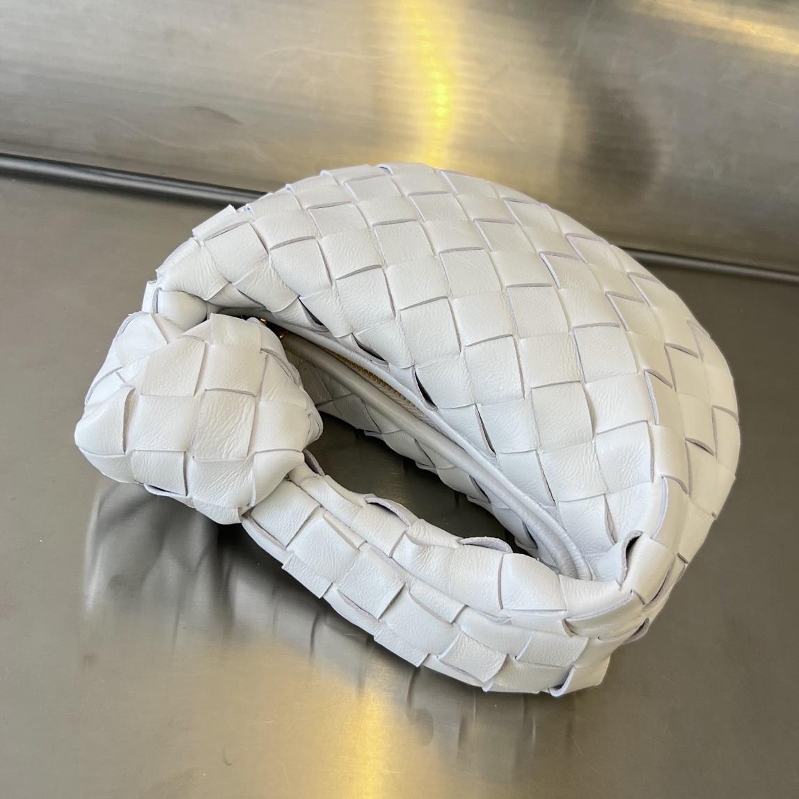 Bottega Veneta Candy Jodie  (16*17*6.5cm) - DopestKickz