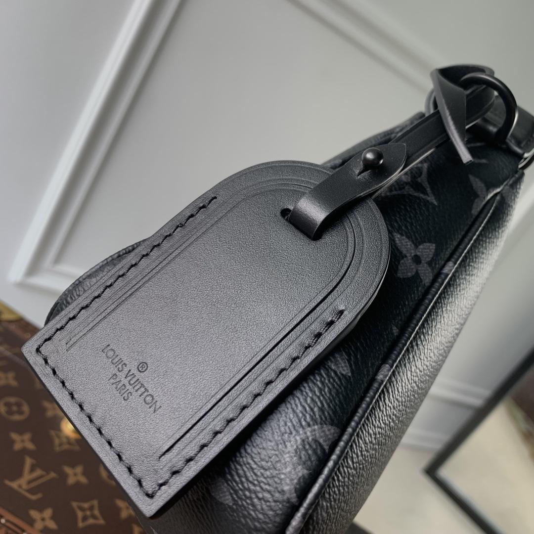 Louis Vuitton Pochette Accessoire XL   M11741 - DopestKickz