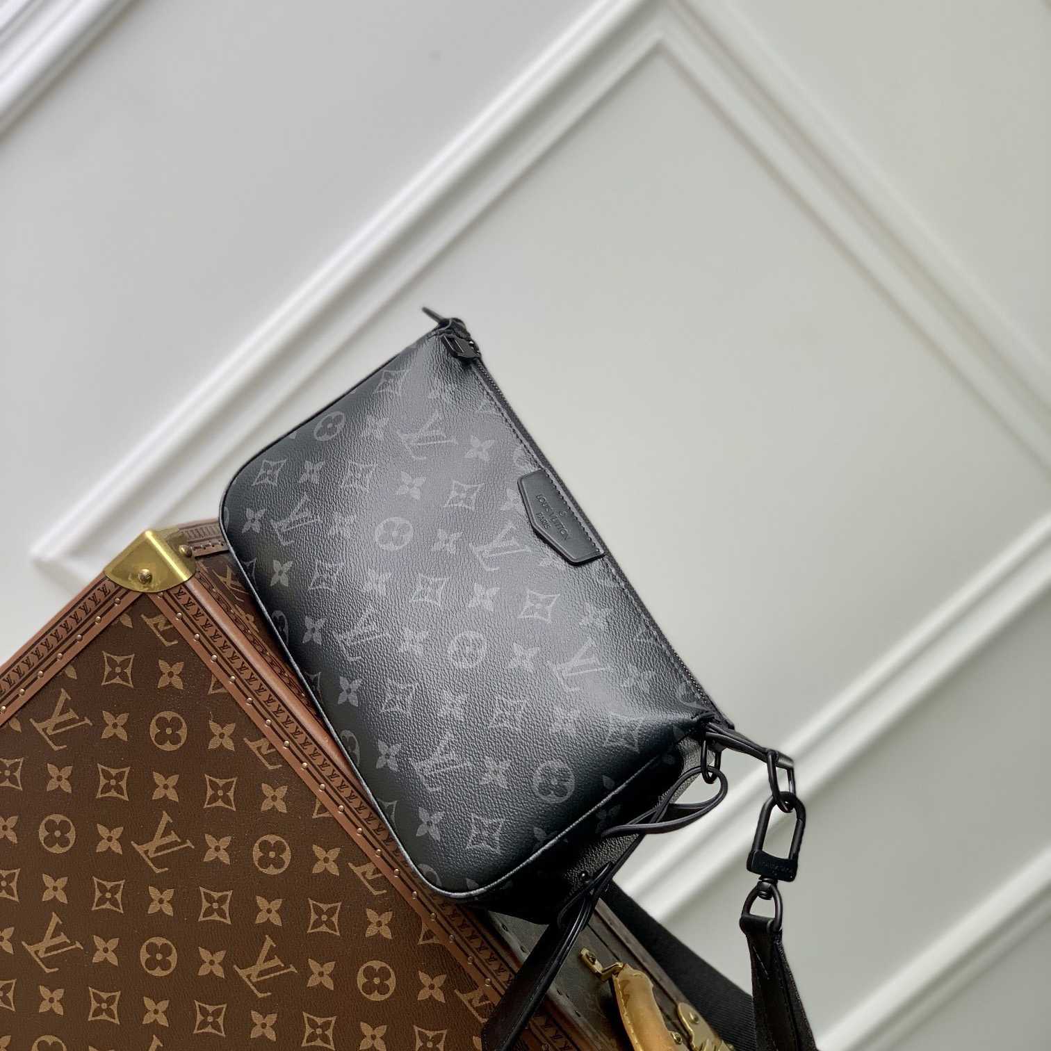 Louis Vuitton Pochette Accessoire XL   M11741 - DopestKickz