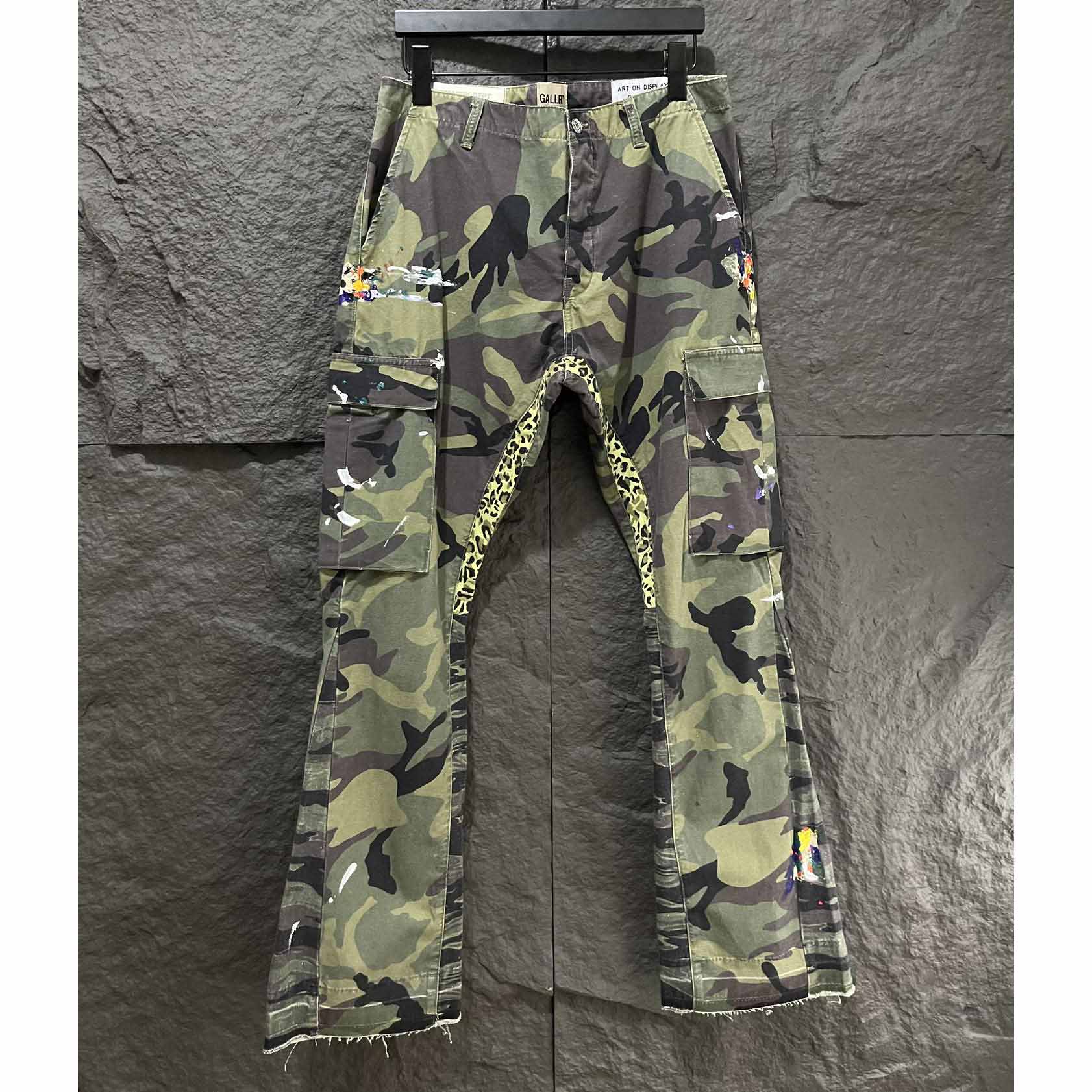 Gallery Dept. LA Camo Flare Pants - DopestKickz