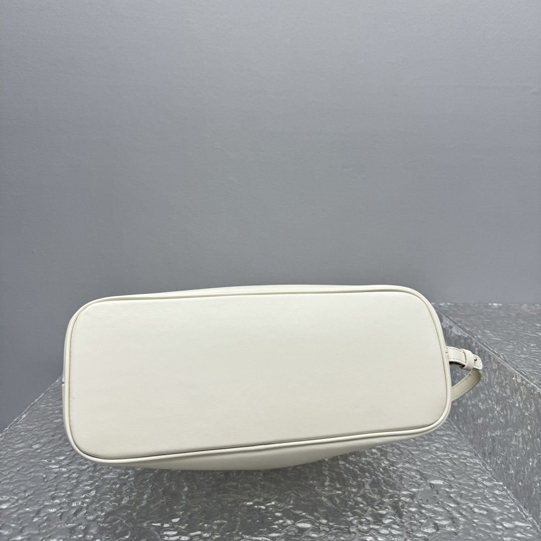 Jacquemus Le Calino Ring Handbag - DopestKickz