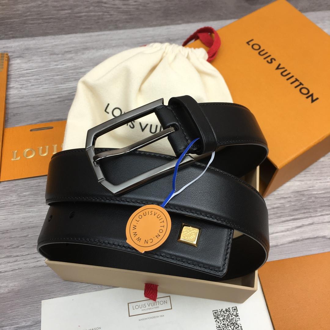 Louis Vuitton 35mm Leather Belt - DopestKickz