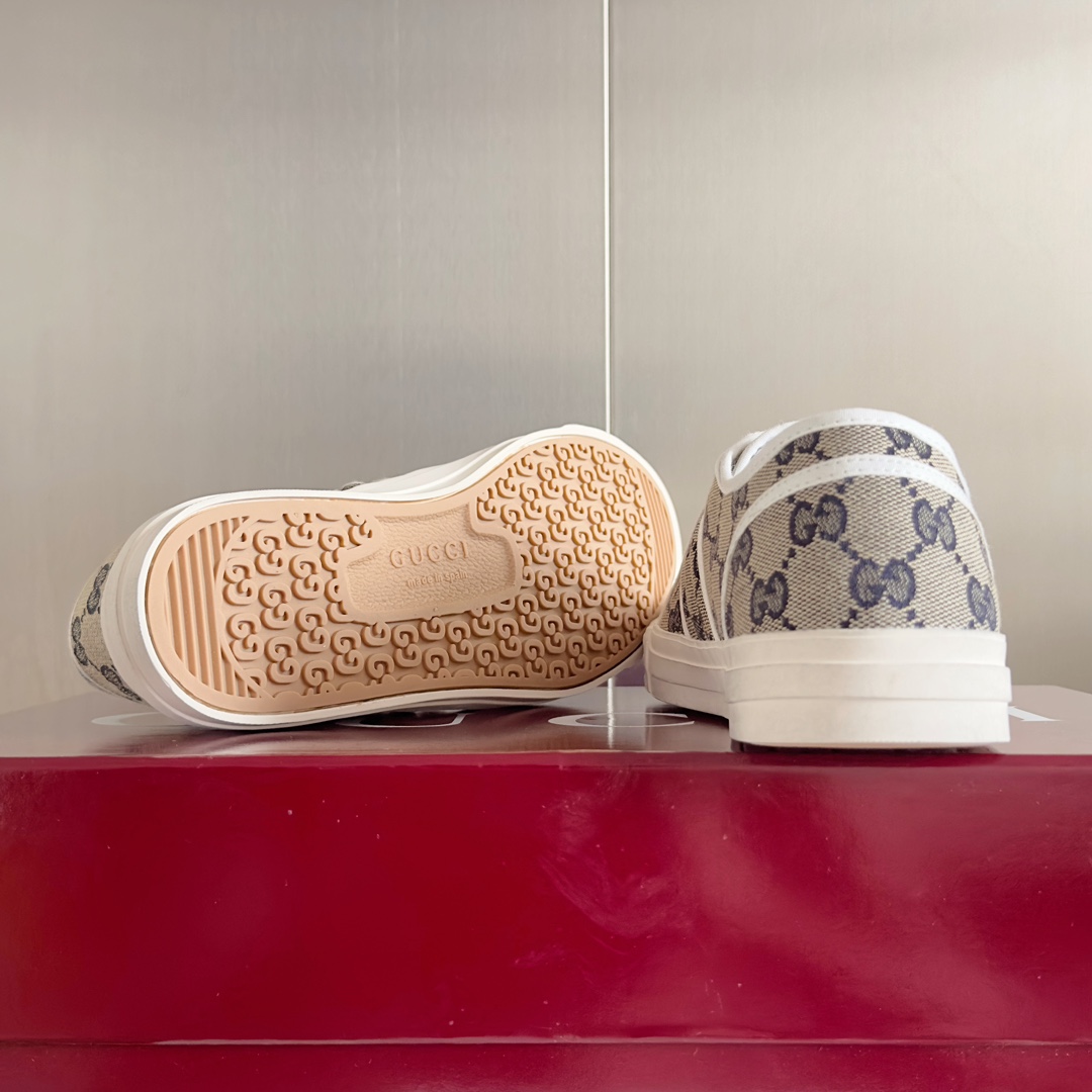 Gucci GG Sneaker  - DopestKickz