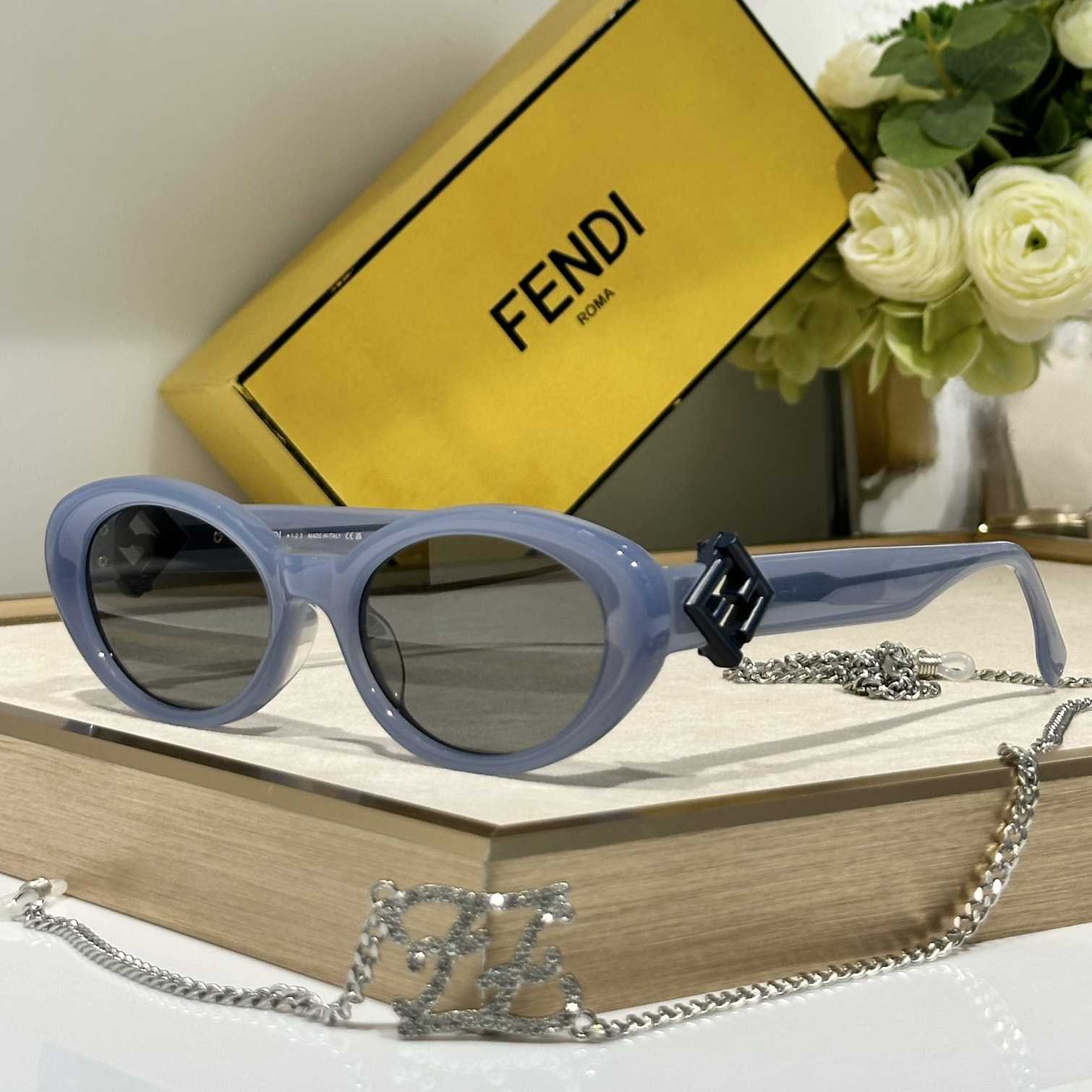 Fendi Diamonds Acetate Sunglasses    FE40140U - DopestKickz