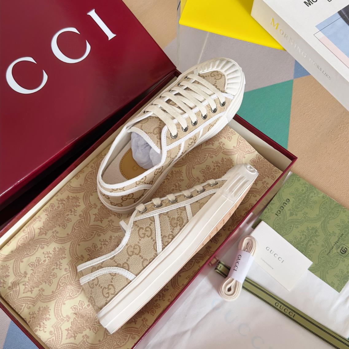 Gucci GG Sneaker  - DopestKickz