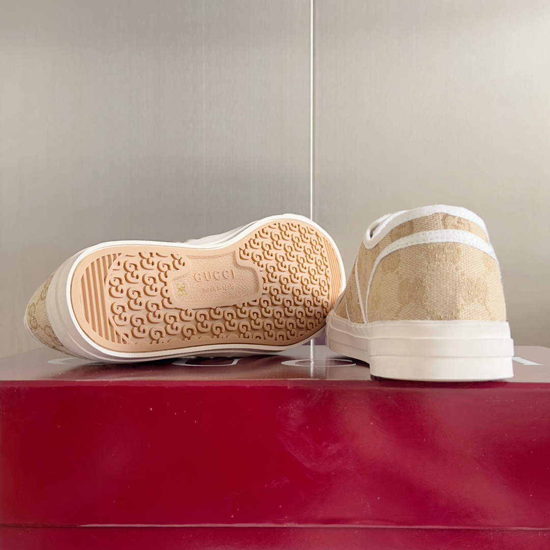 Gucci GG Sneaker  - DopestKickz