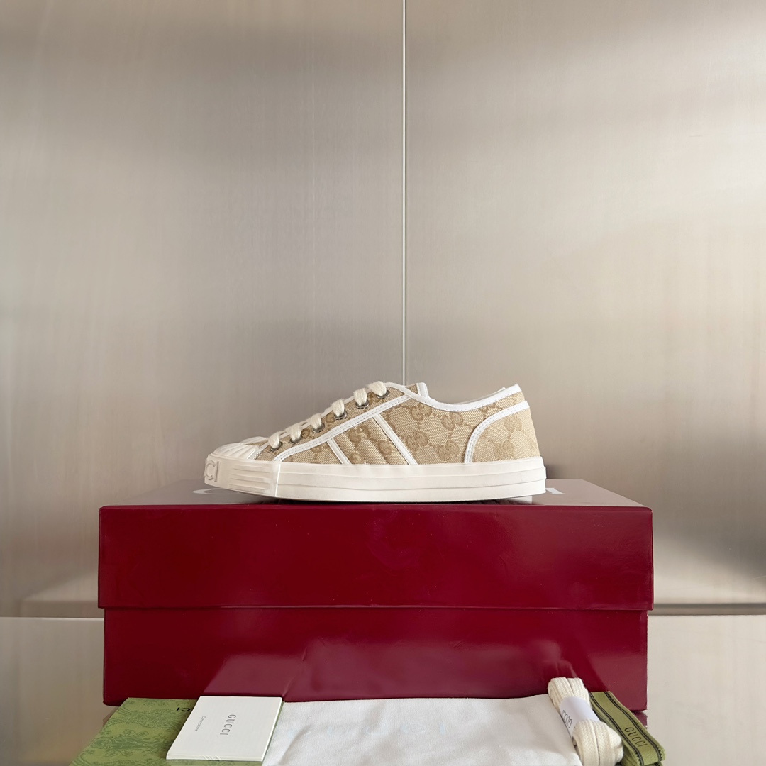 Gucci GG Sneaker  - DopestKickz