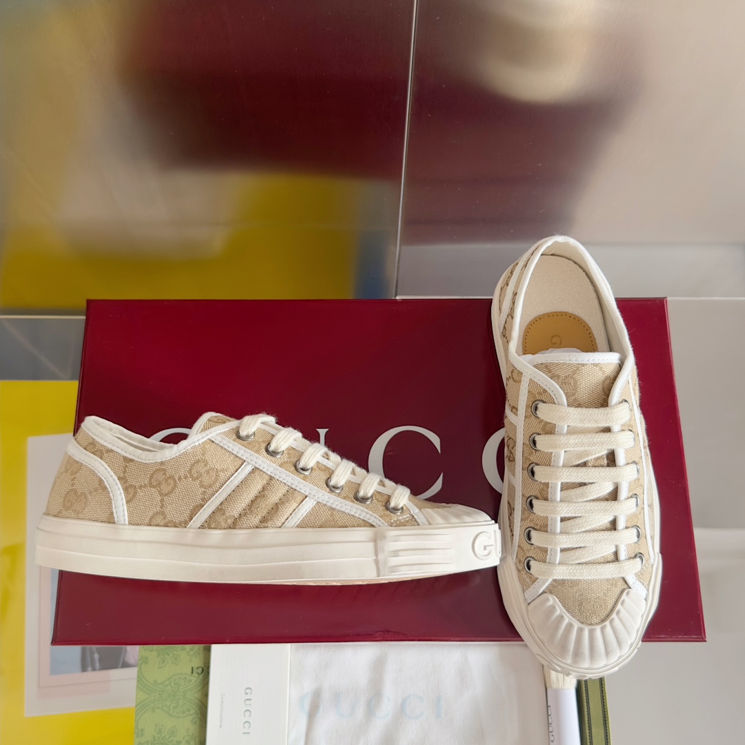 Gucci GG Sneaker  - DopestKickz
